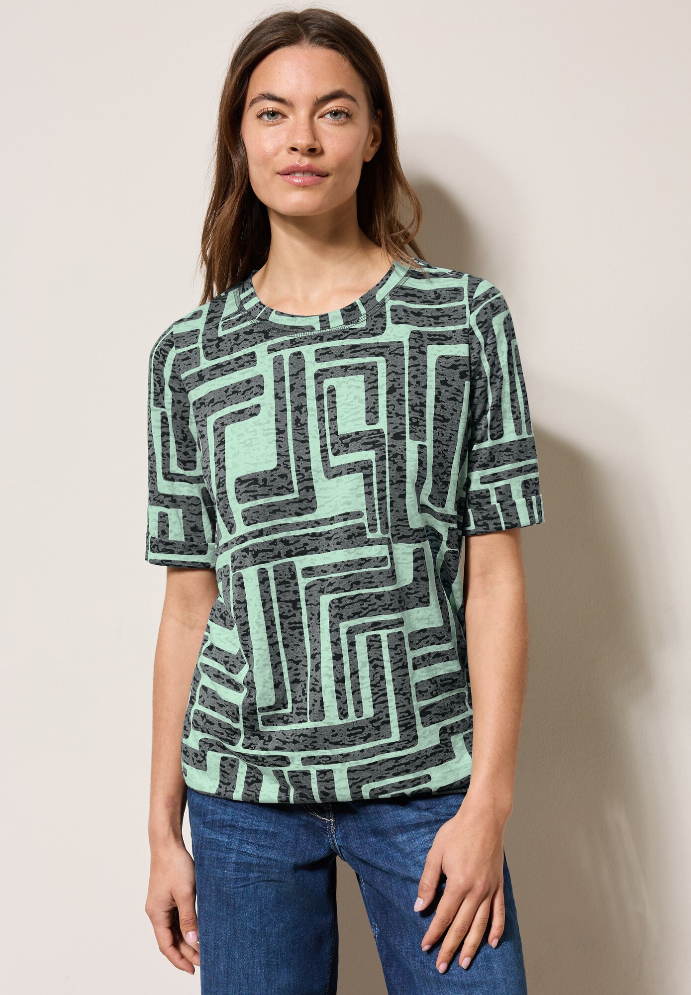 Thumbnail - T-Shirt