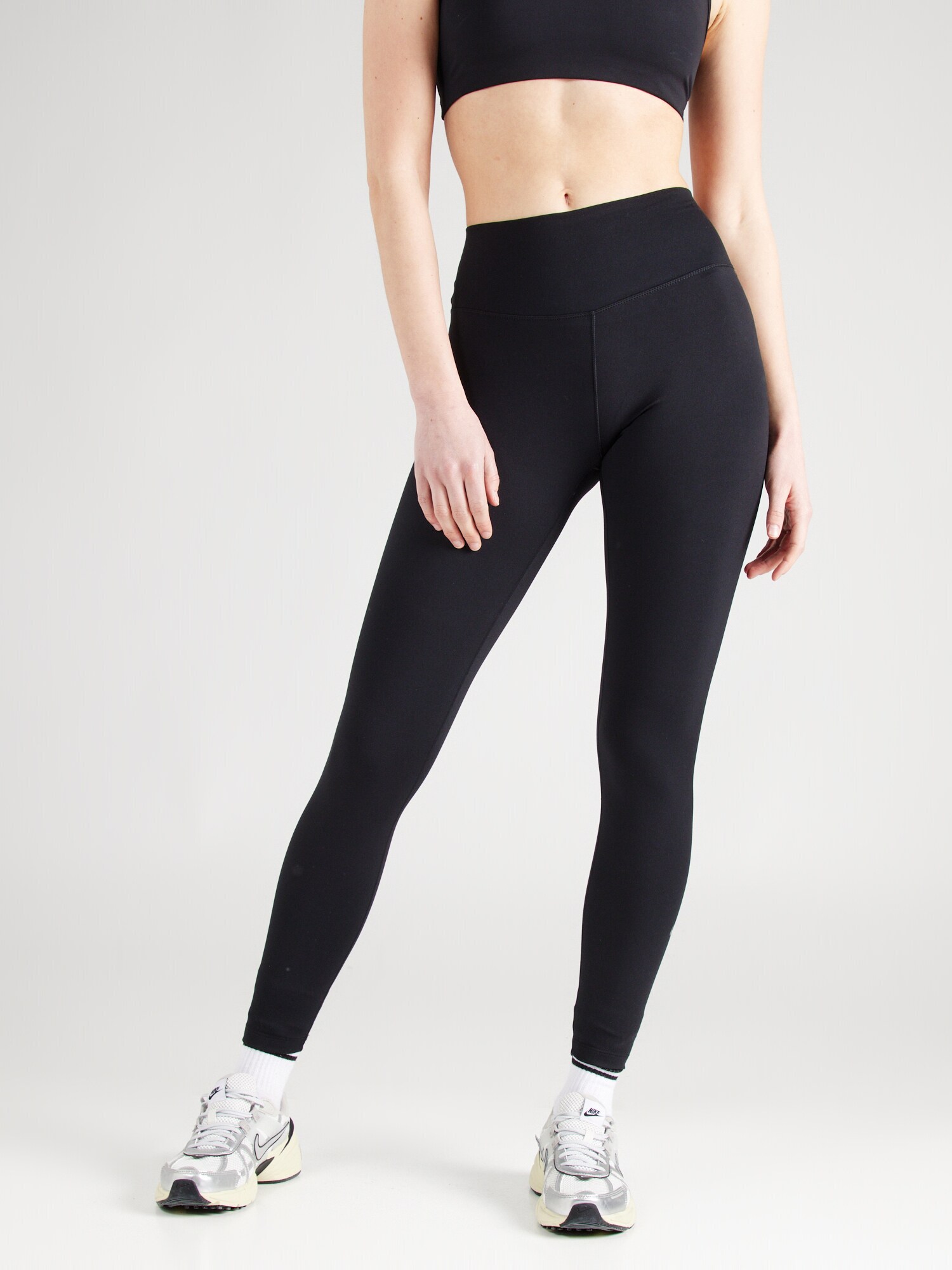 NIKE Sportnadrágok 'ONE'  fekete termék 2. képe