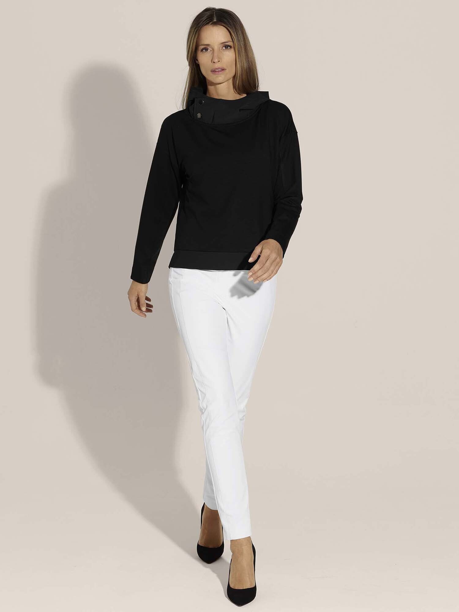 Thumbnail - MADELEINE Sweatshirt