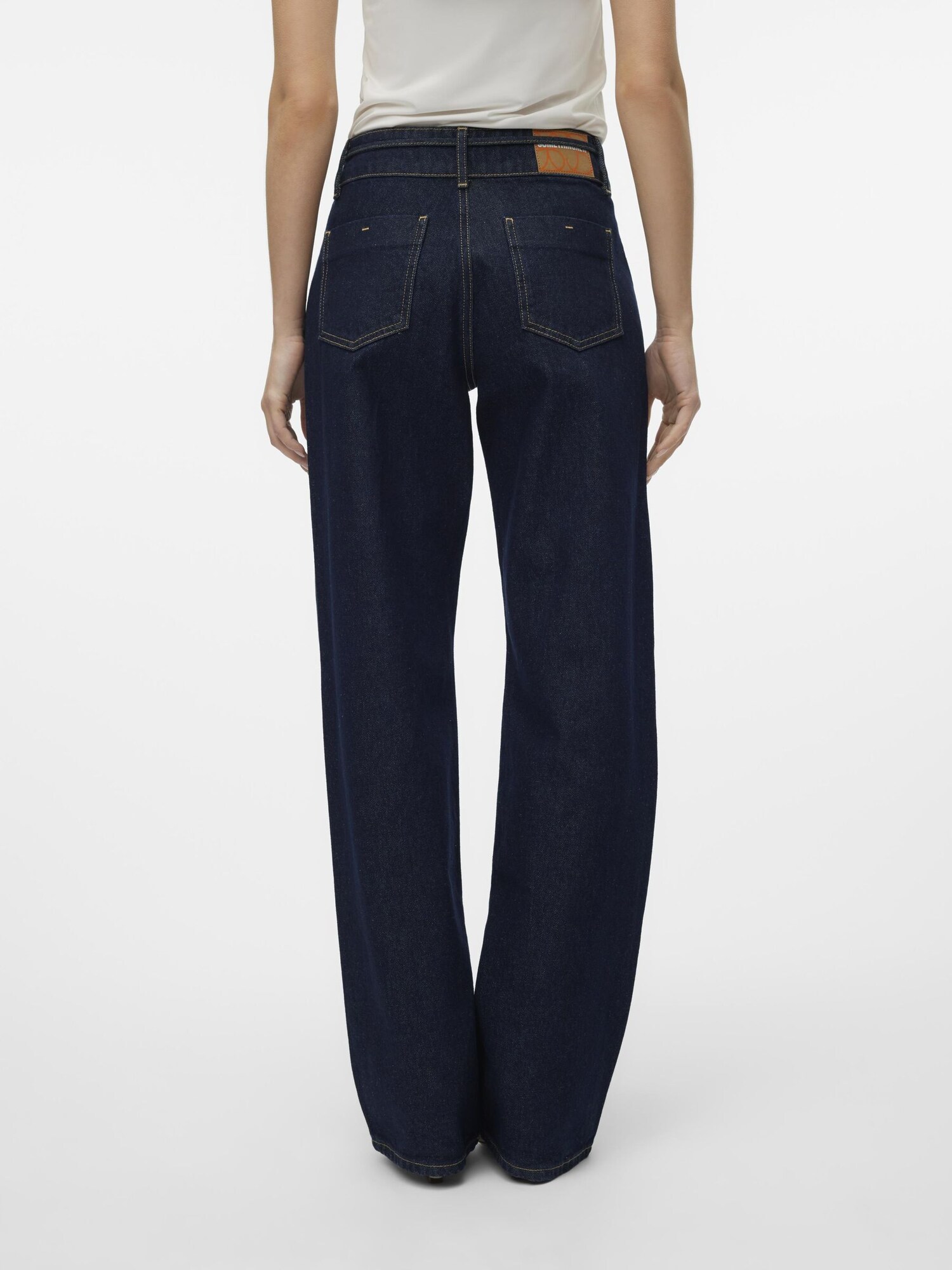 Thumbnail - Jeans