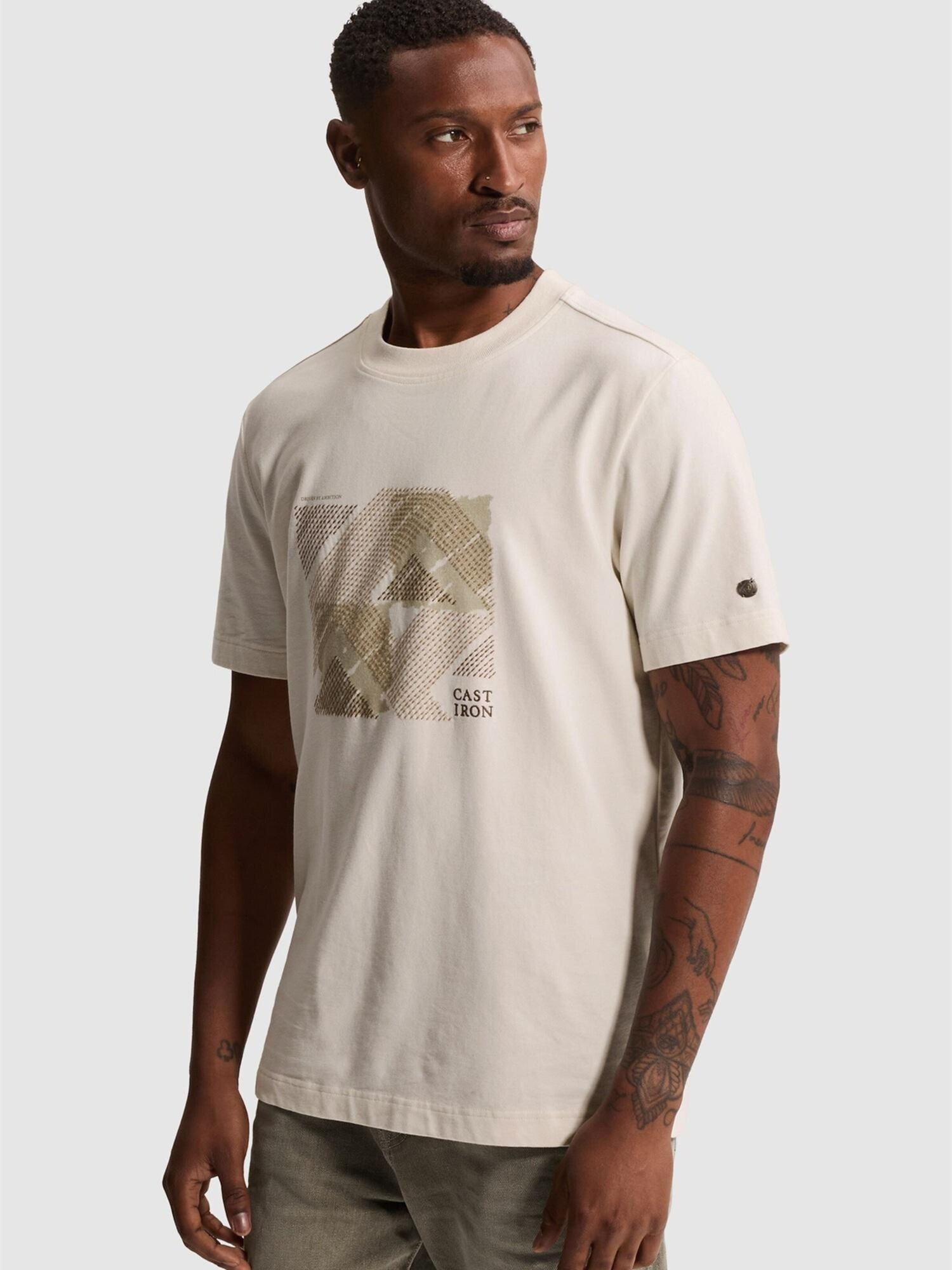 T-shirt 'T-shirt with mixed-technique chest graphic'
