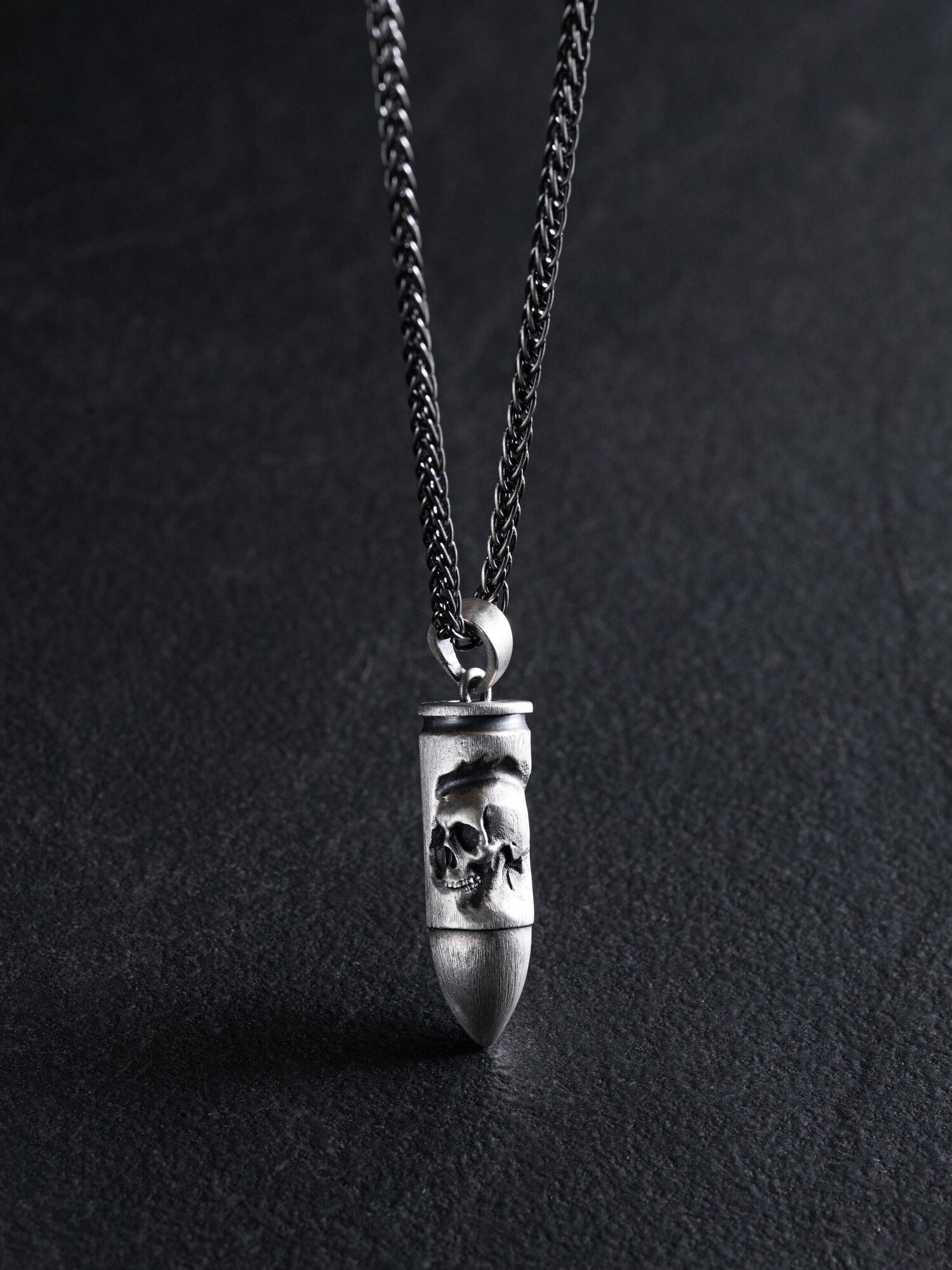 REYTEL Privjesak 'BULLET WITH SKULL' srebro