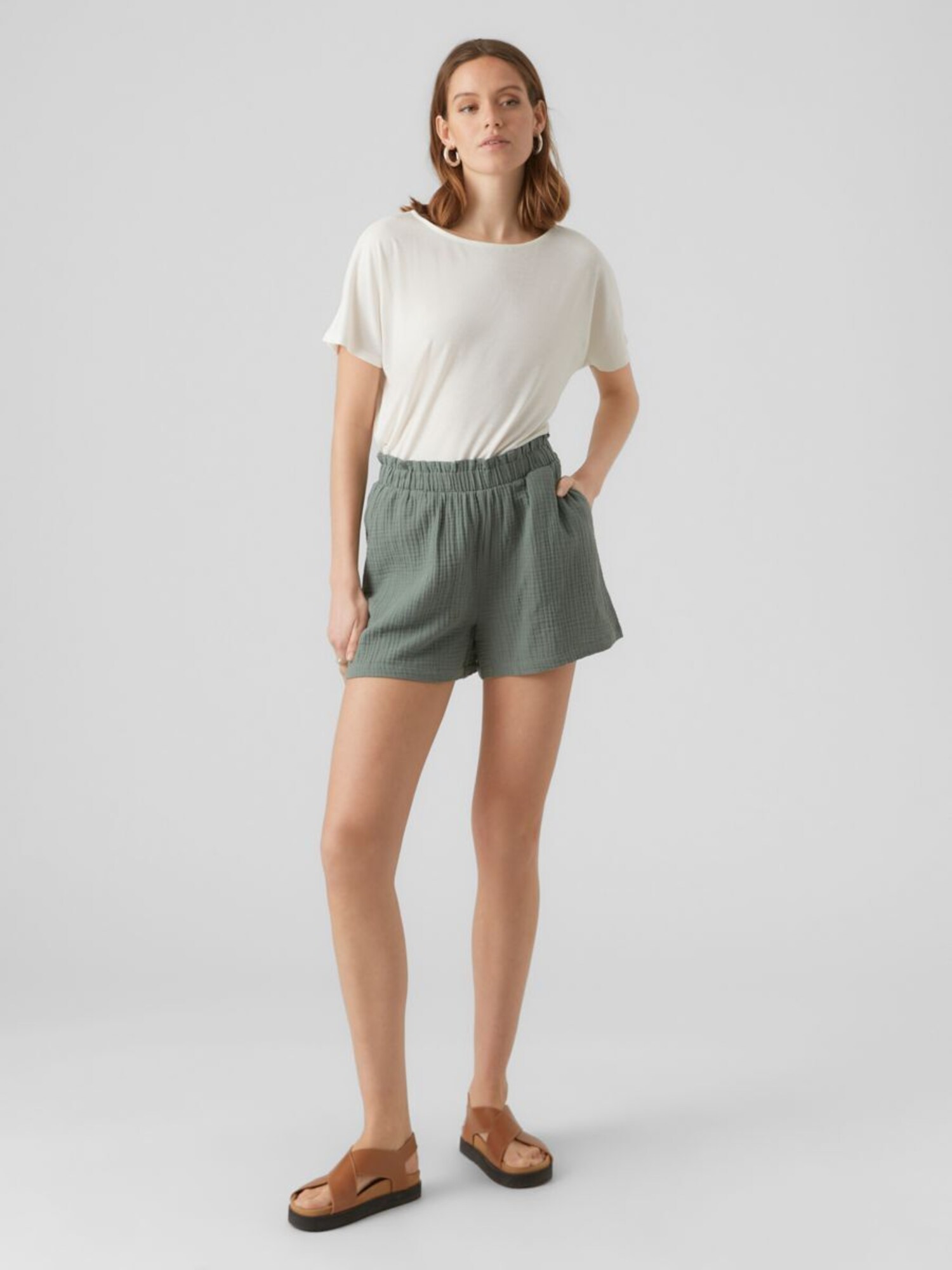 VERO MODA Nohavice 'VMNatali' tmavozelená (obrázok 4)