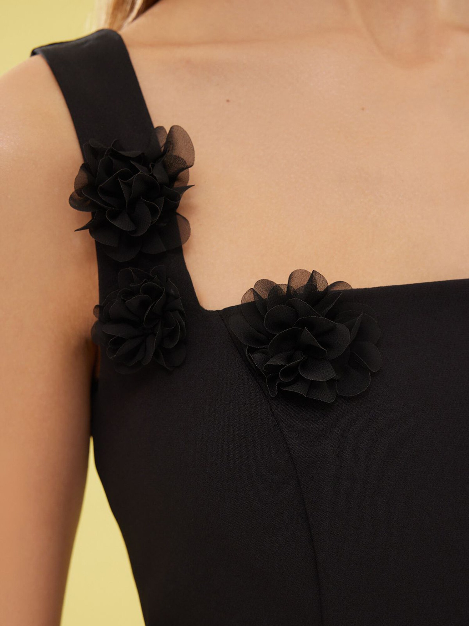 Thumbnail - Kleid