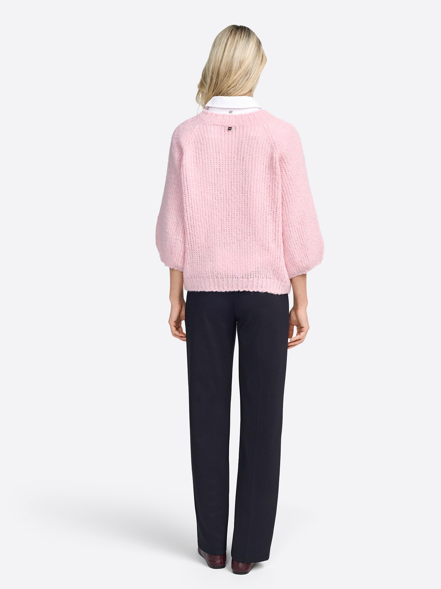 Thumbnail - Pullover
