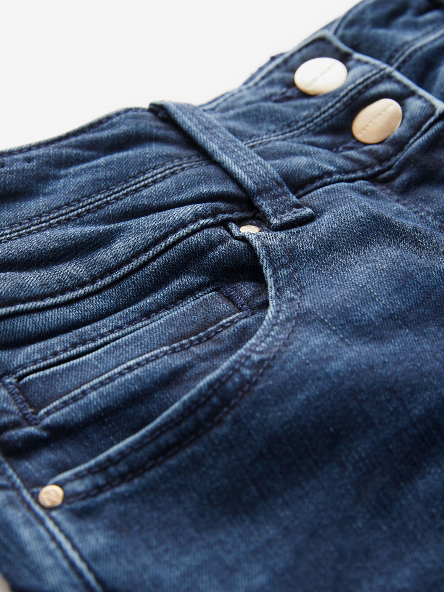 Thumbnail - Jeans