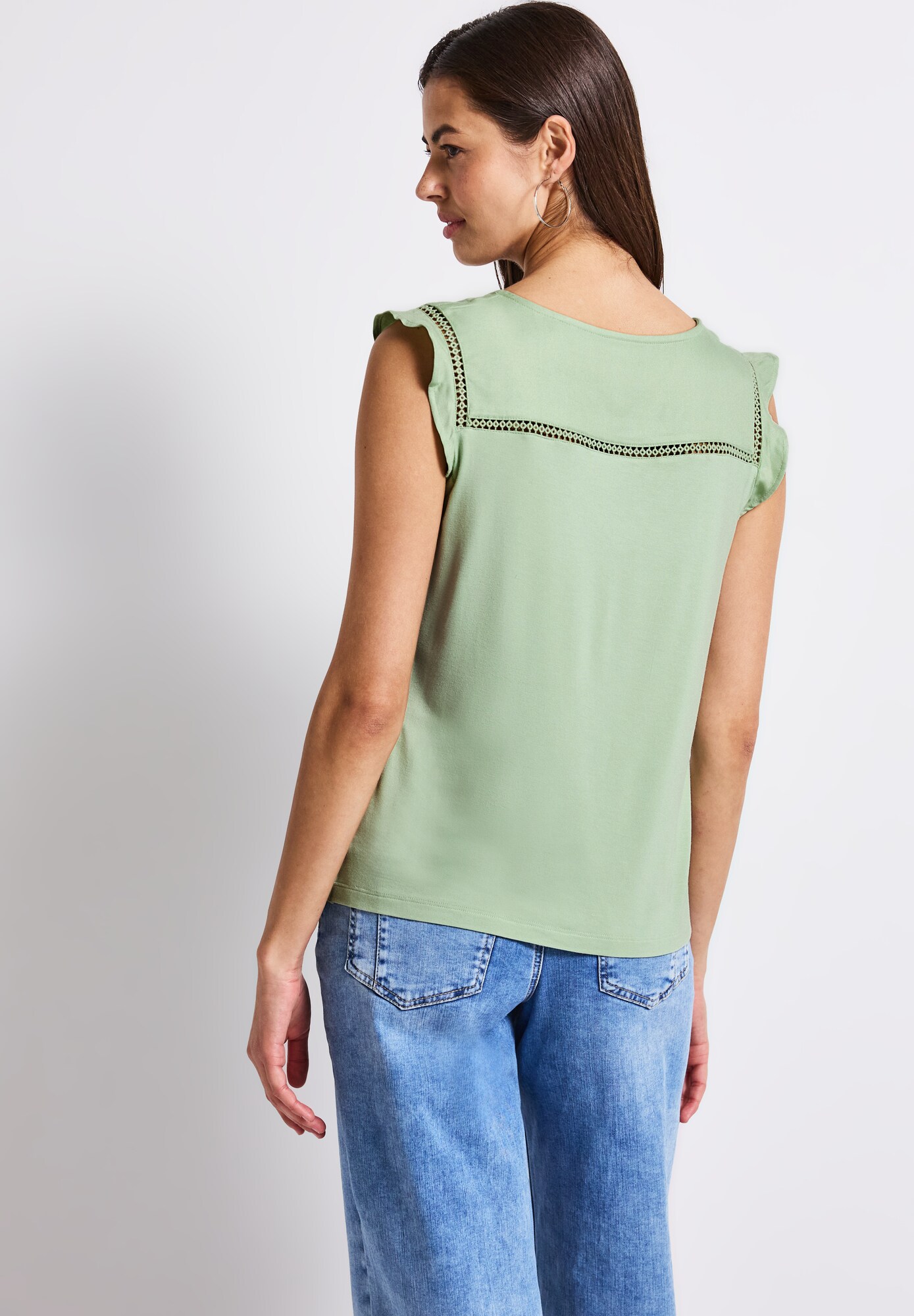 Thumbnail - Shirt