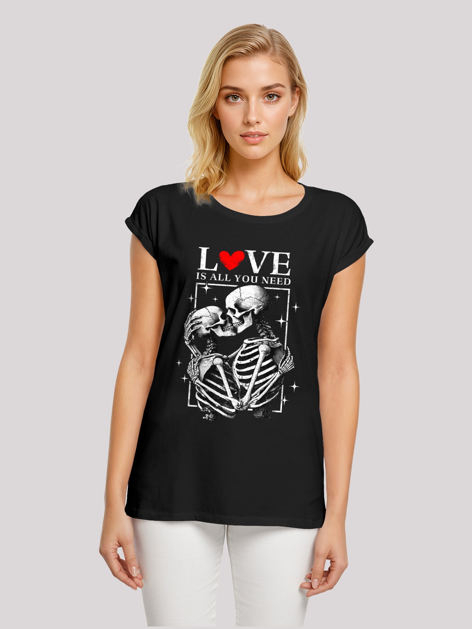 Thumbnail - F4NT4STIC T-Shirt Love is all you need