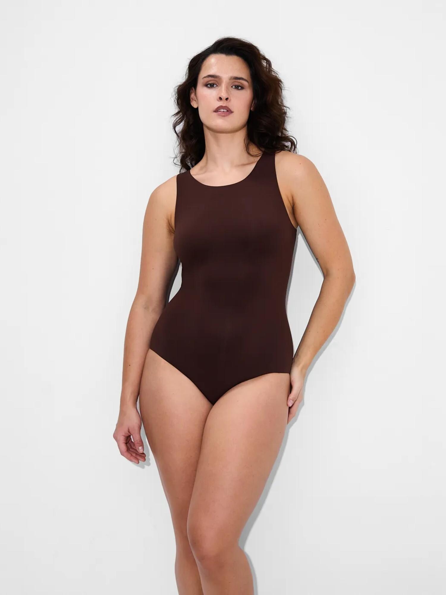 Cfab By Creamy Fabrics Shapingbody Crew Neck Bodysuit String
