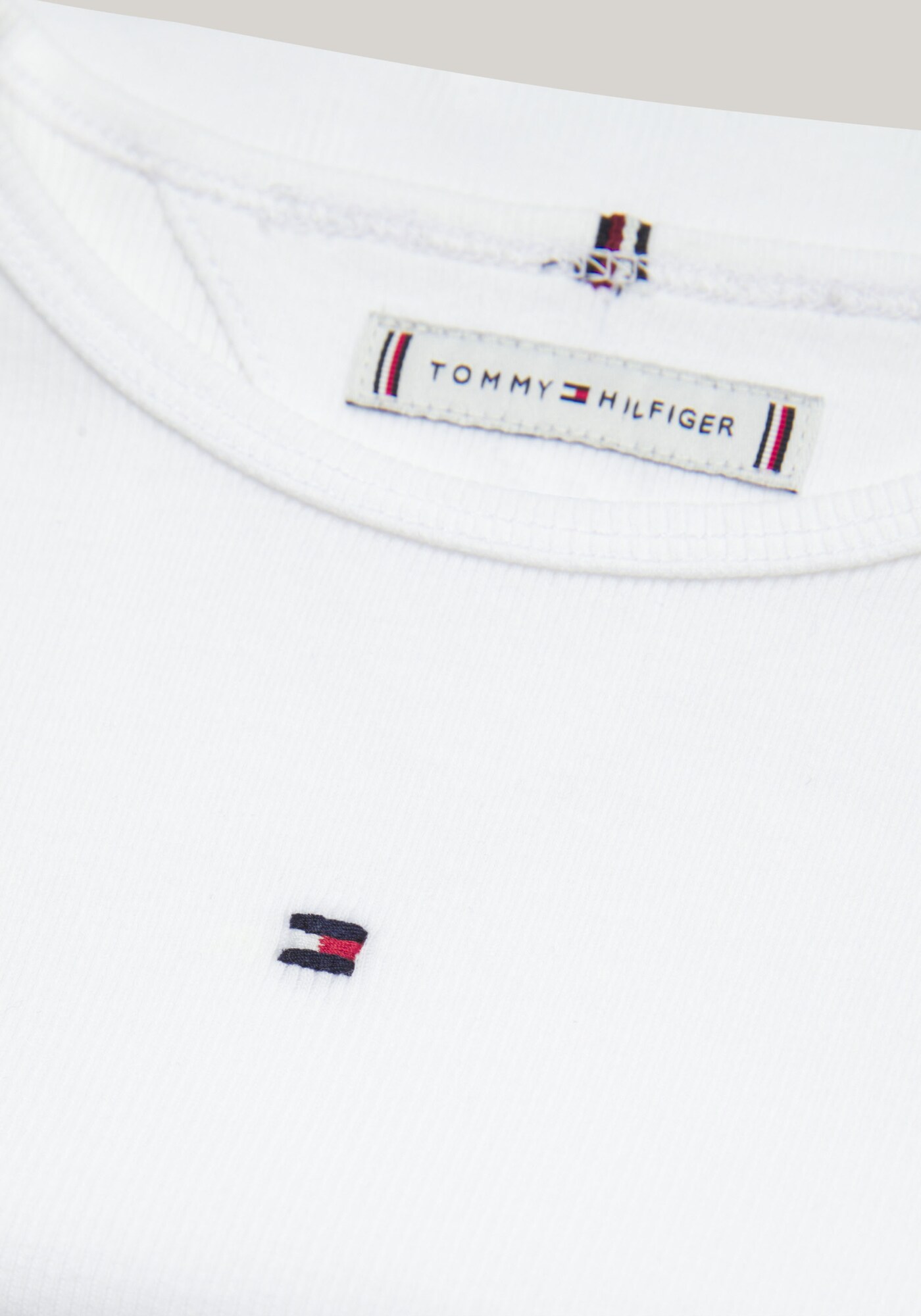 Thumbnail - Shirt 'Essential'