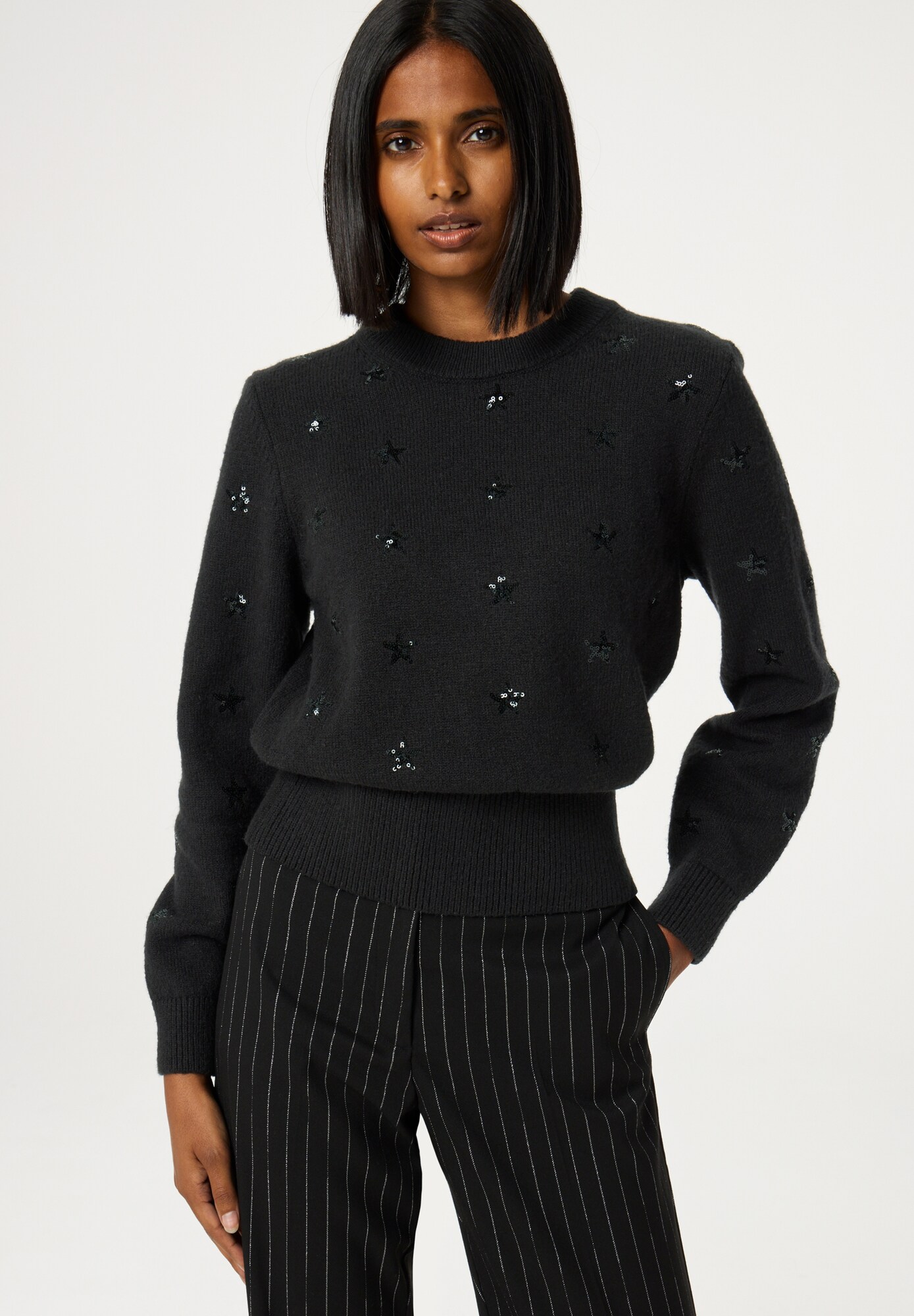 Thumbnail - Pullover
