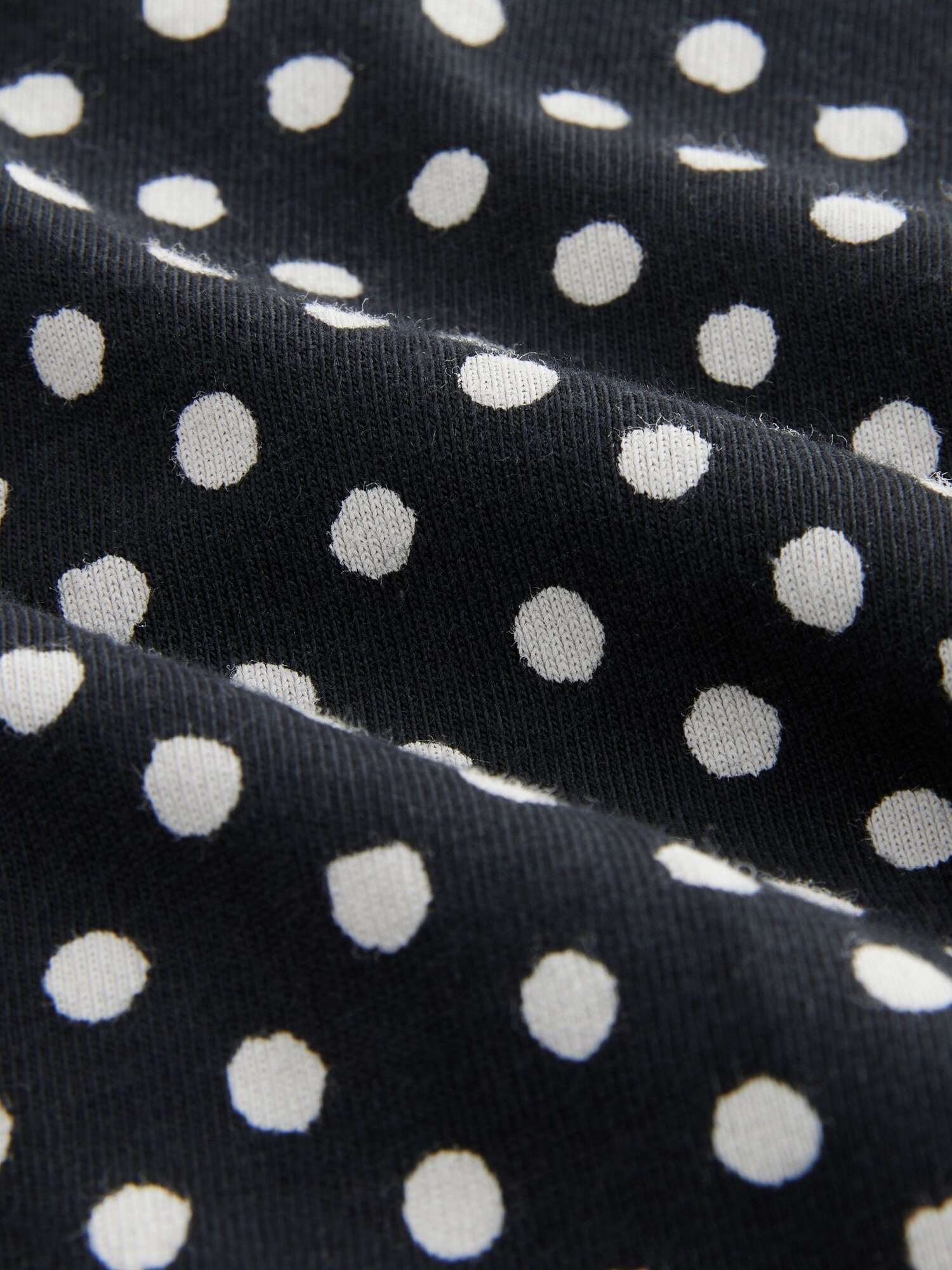 Thumbnail - Next Slip