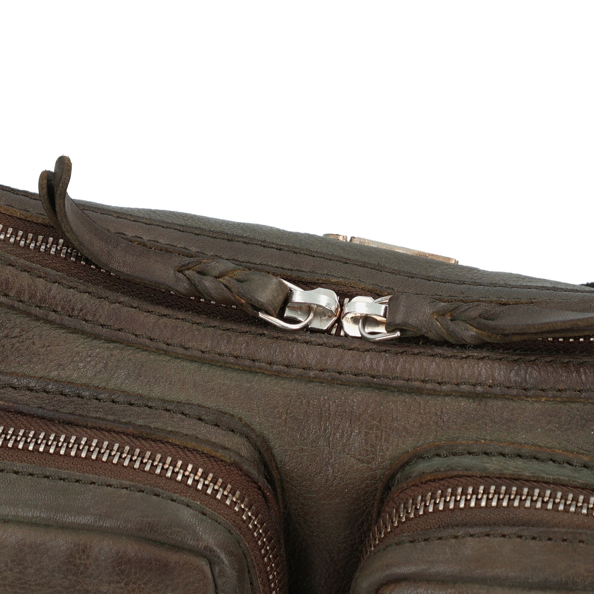 Thumbnail - Taschendieb Wien Umhängetasche Salvatorianerplatz