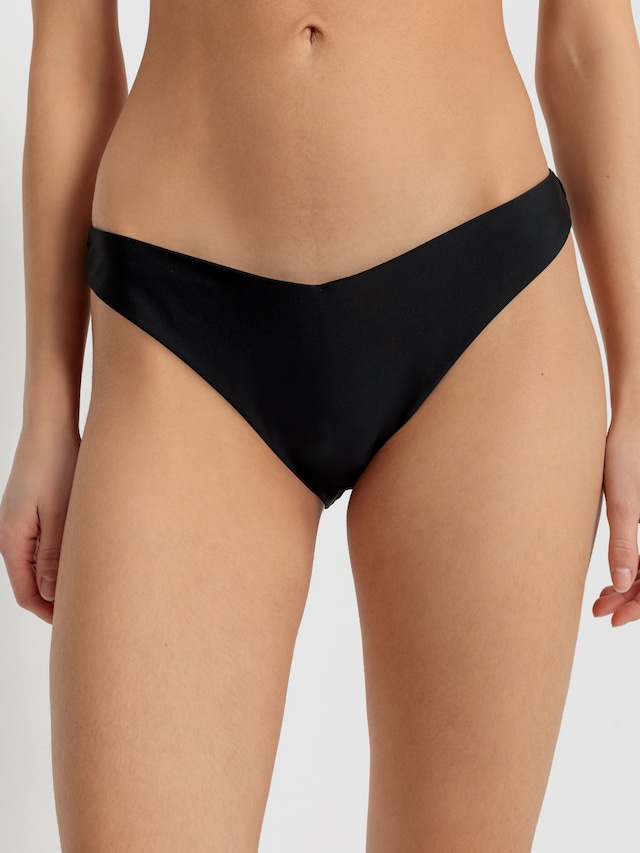 LSCN by LASCANA, Bikini nadrágok 'Gina', fekete, 2 kép a 5 közül