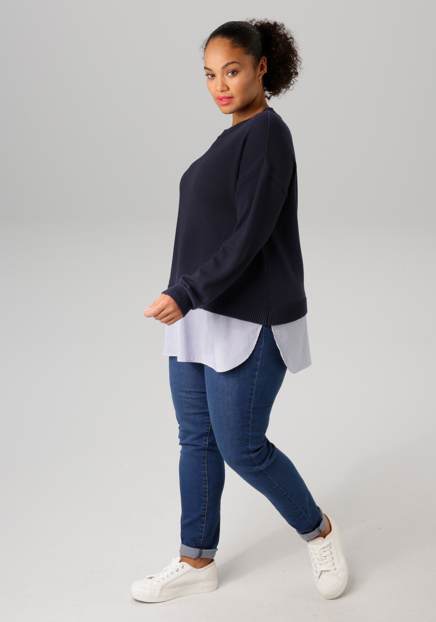 Thumbnail - Pullover
