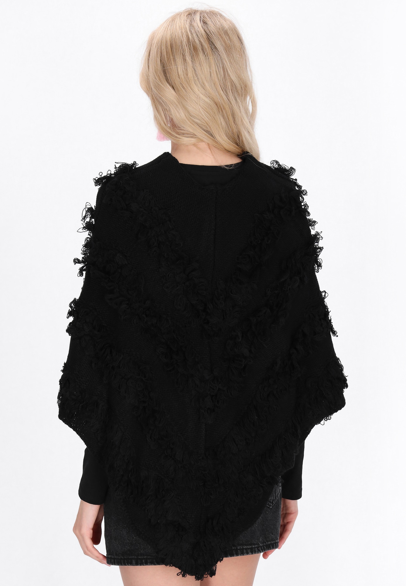 Thumbnail - IZIA Cape