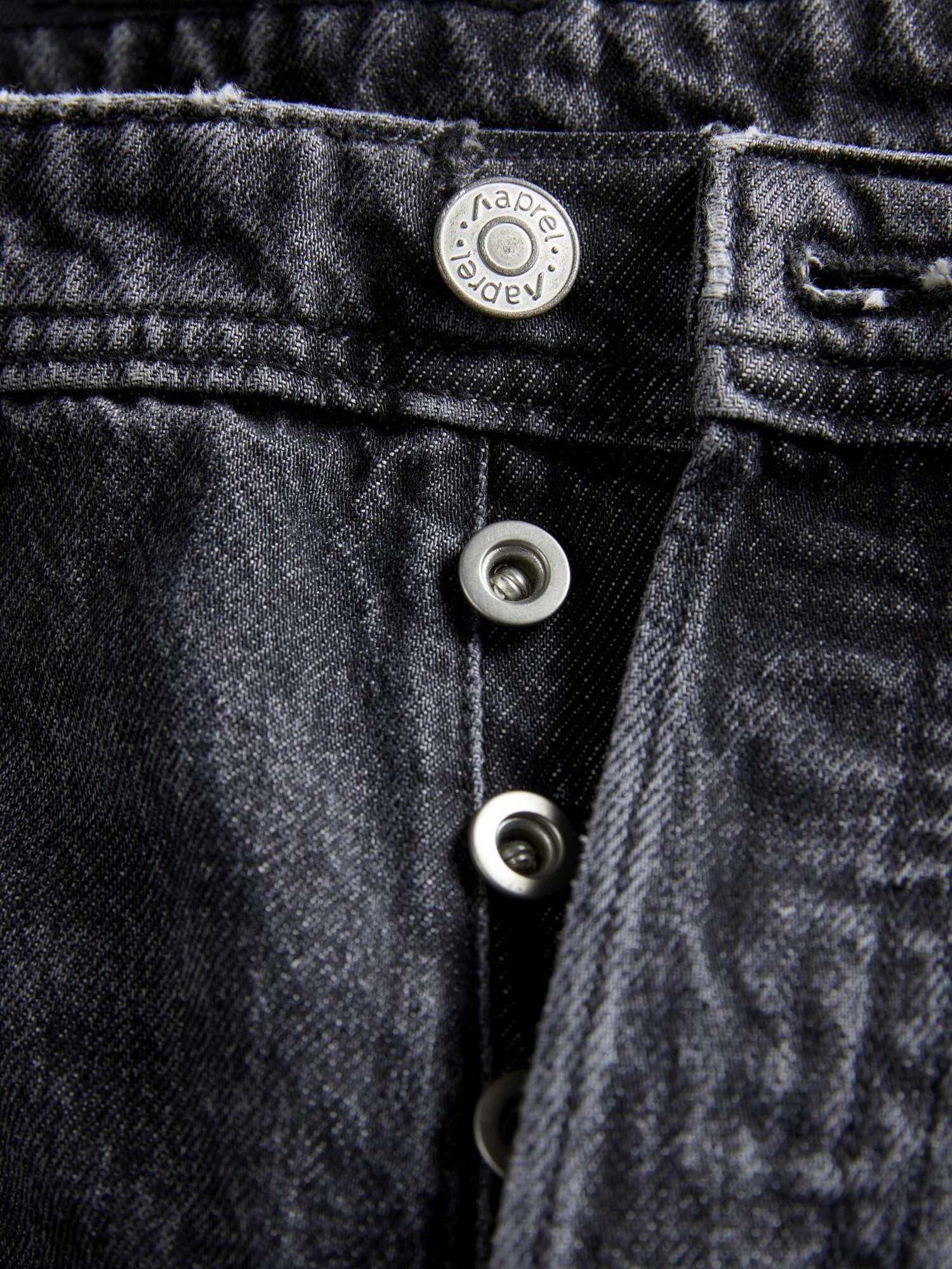 aprel Džínsy čierny denim (obrázok 6)