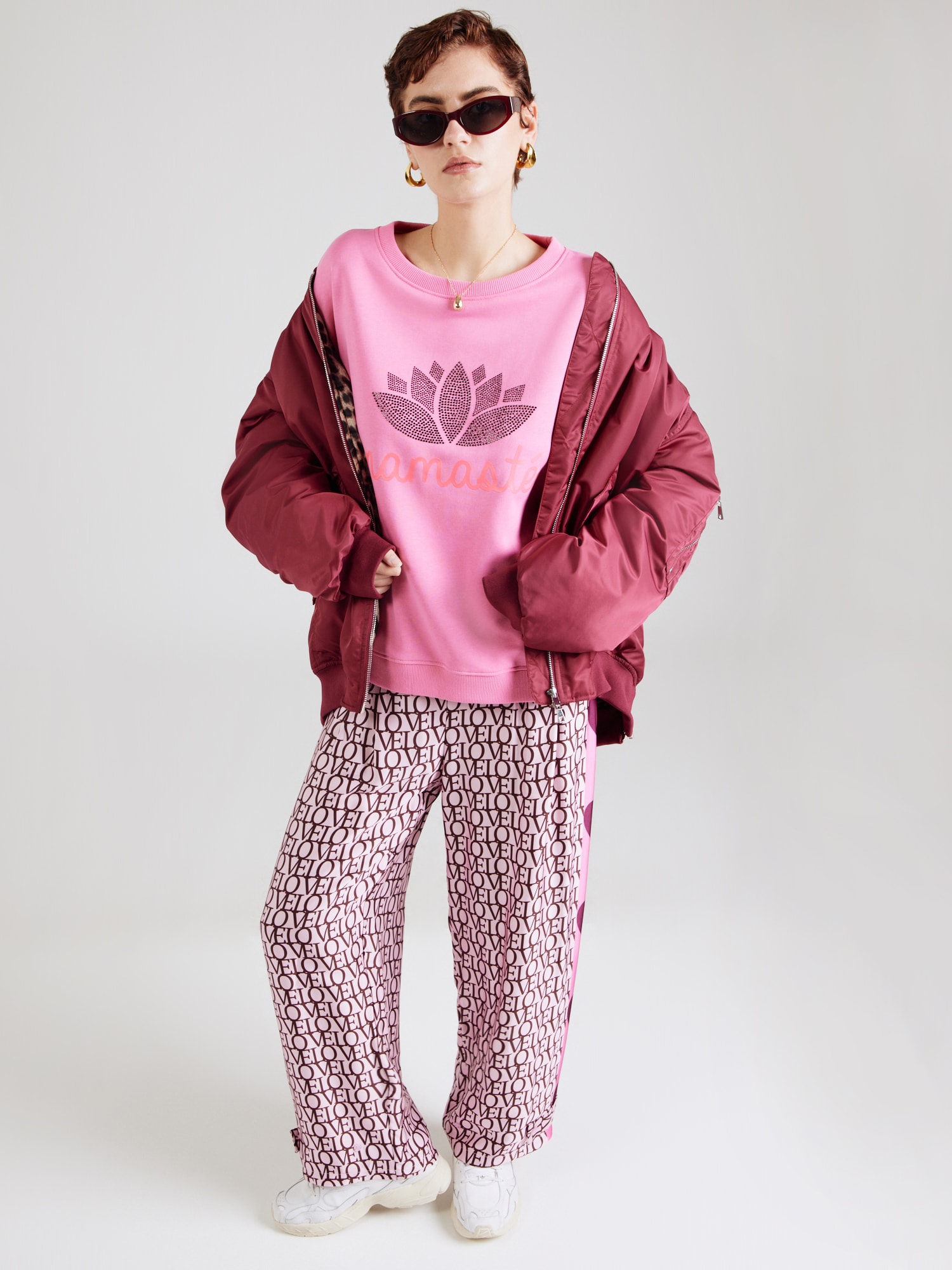 Thumbnail - miss goodlife Sweatshirt Namast