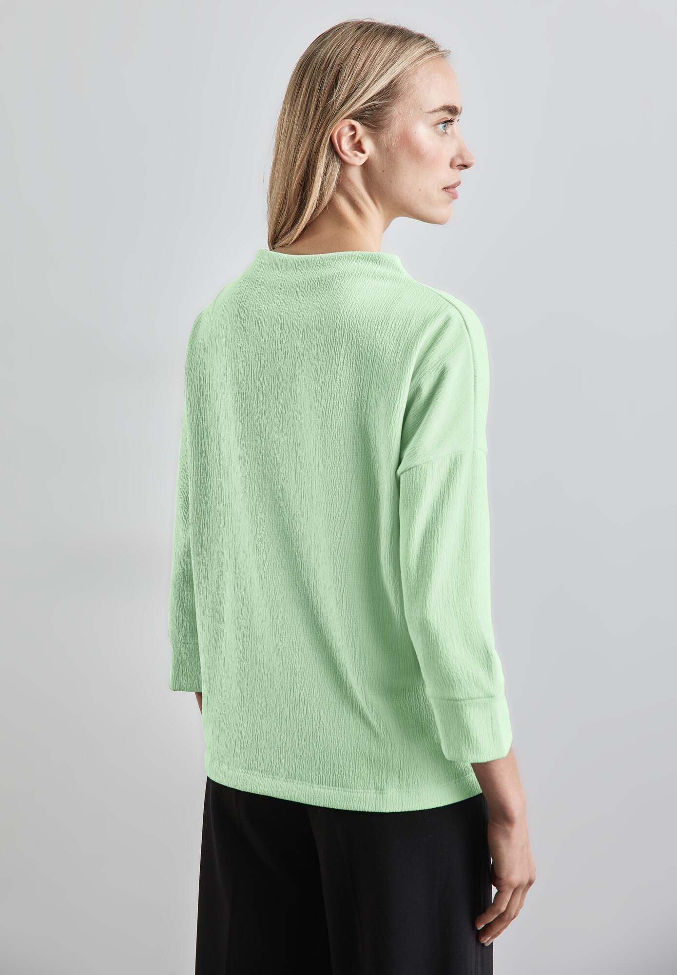 Thumbnail - Shirt