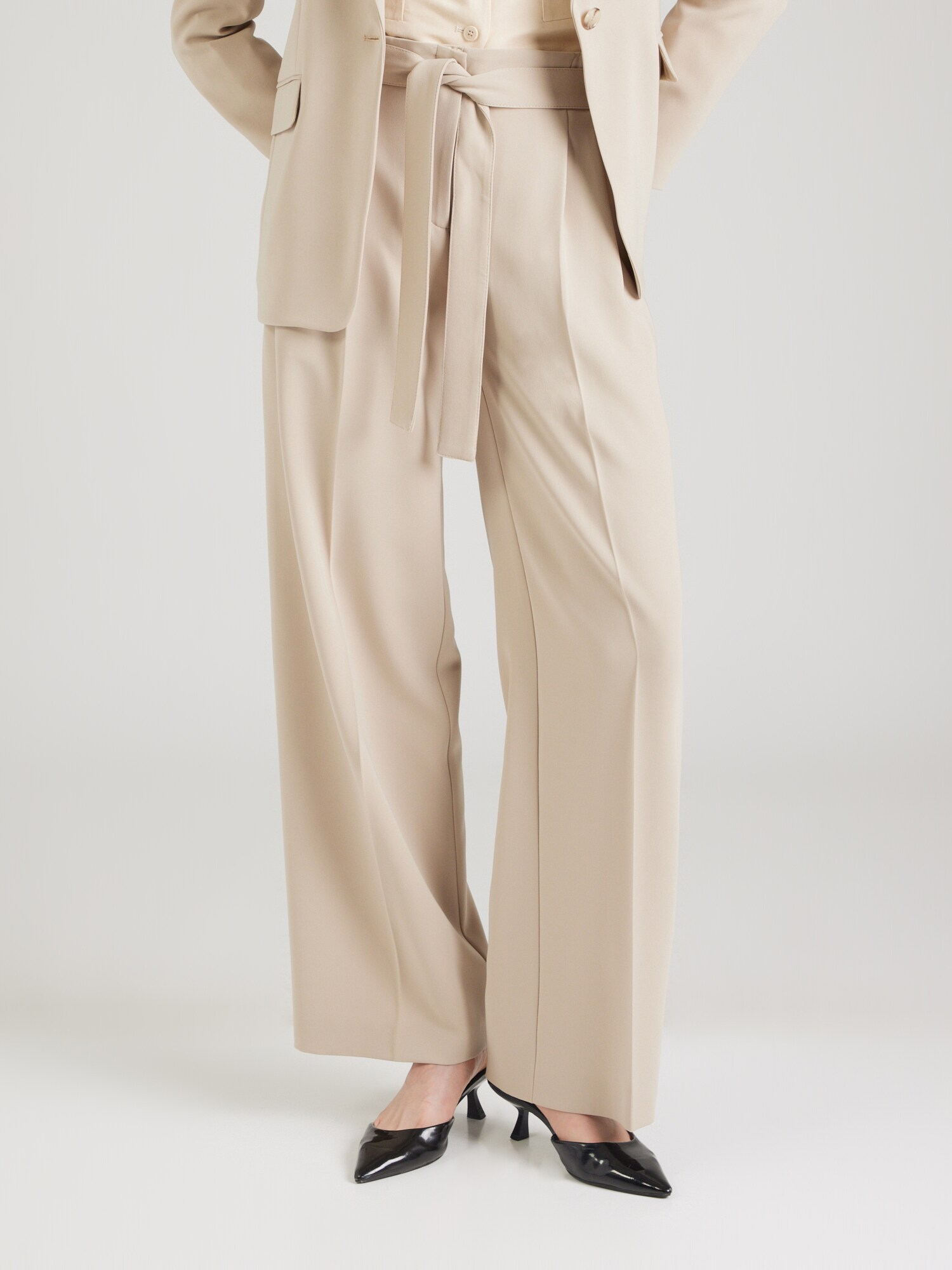 Thumbnail - BOSS Hose Tapiana