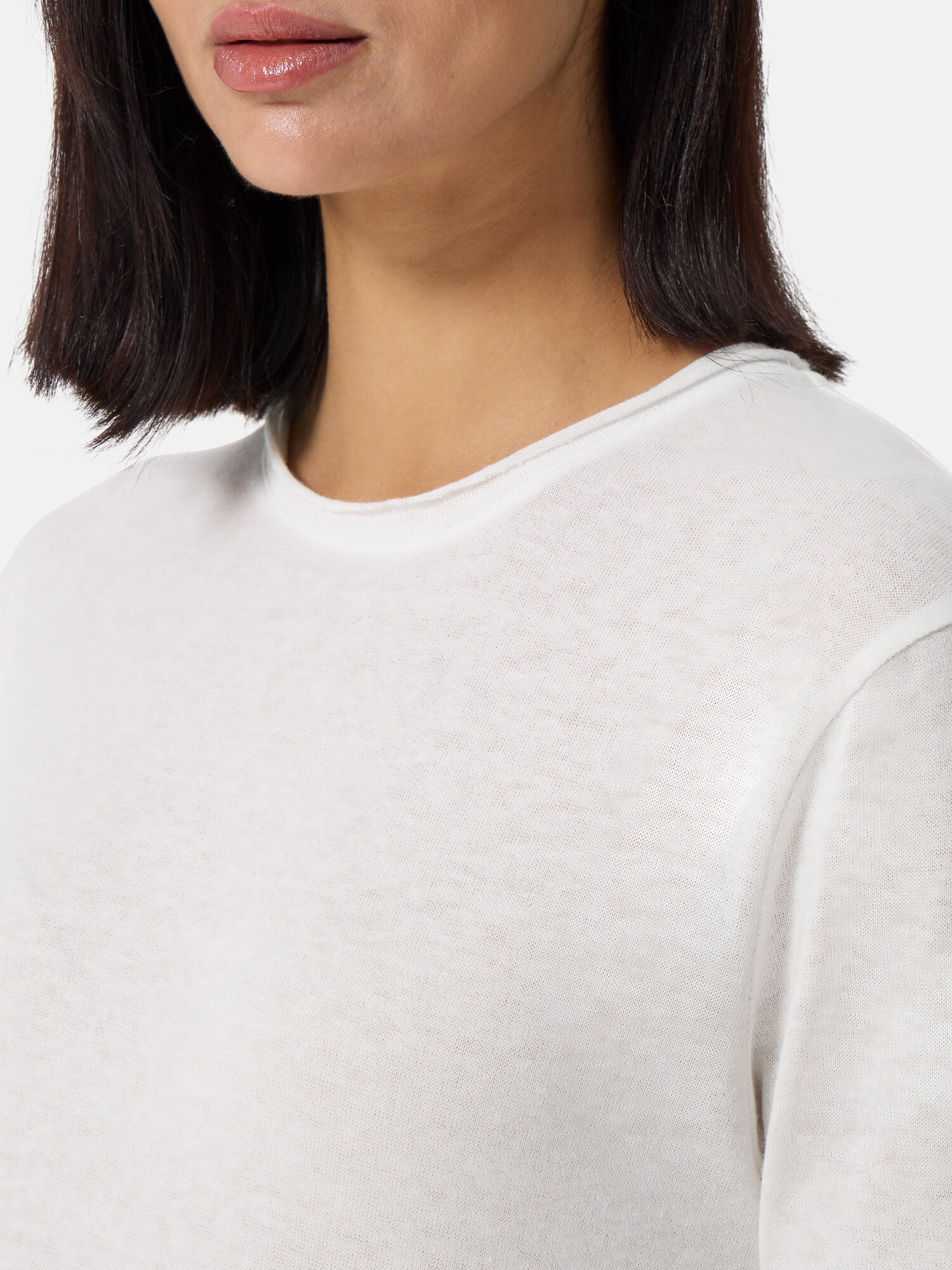 Thumbnail - T-Shirt