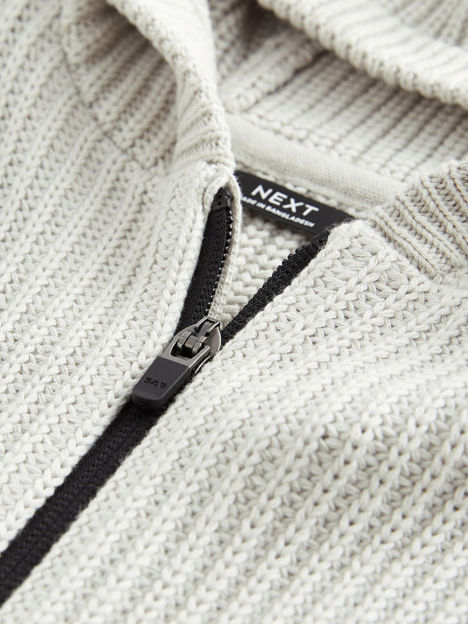 Thumbnail - Next Strickjacke