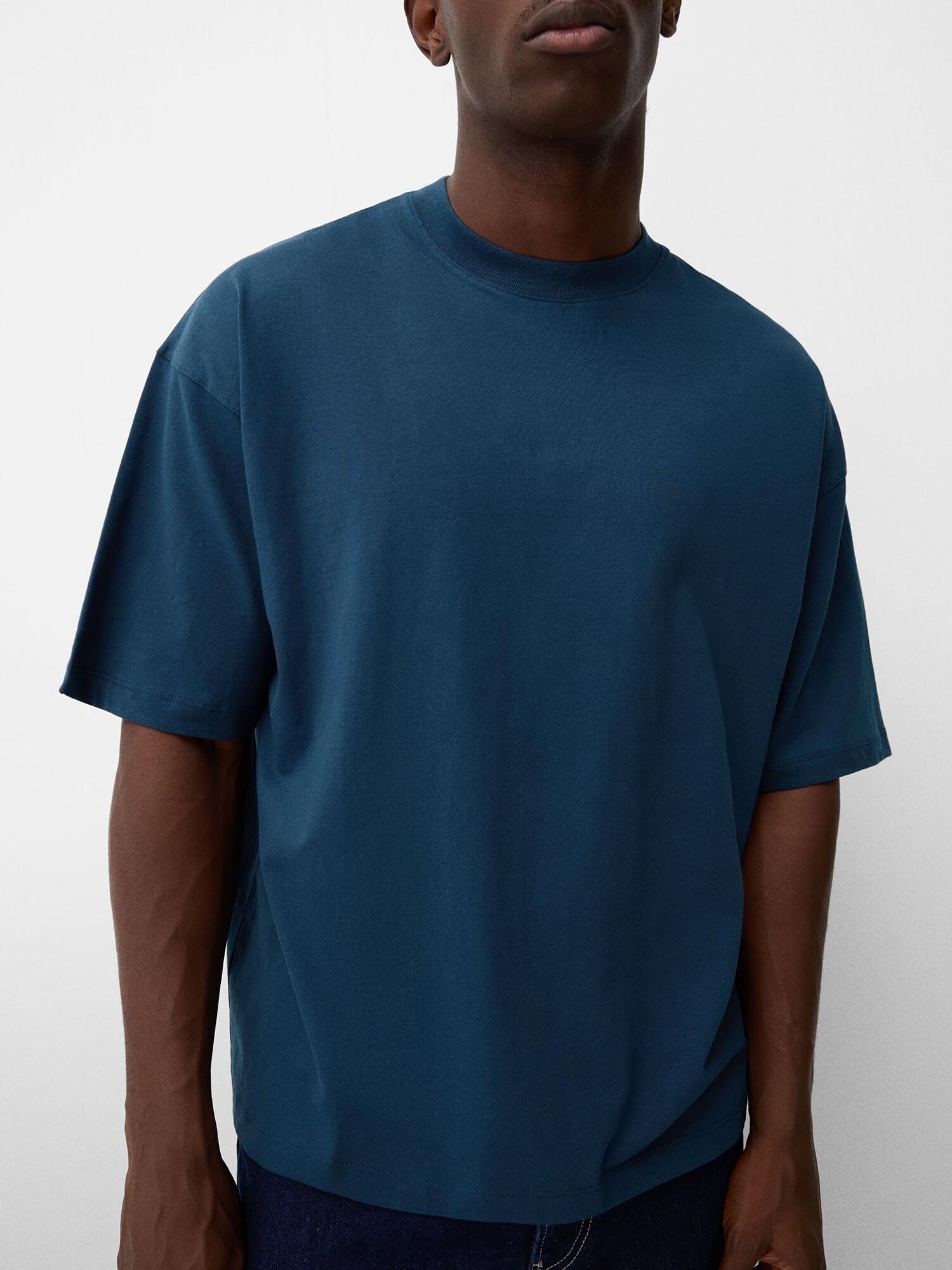 Bershka Tričko námornícka modrá (obrázok 6)