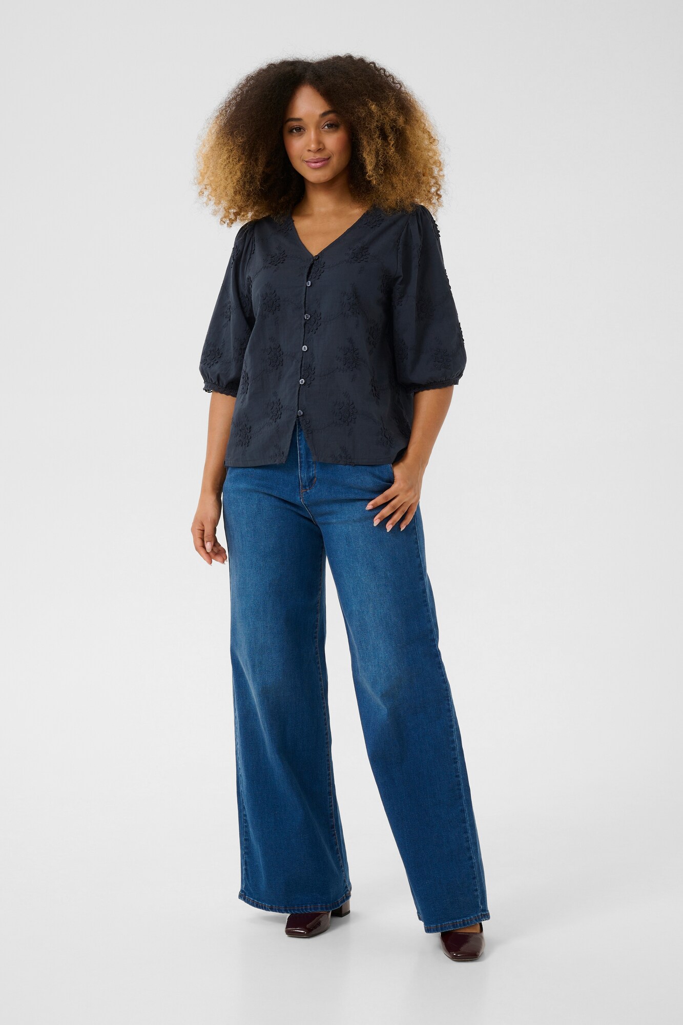 Thumbnail - Cream Bluse Alisa