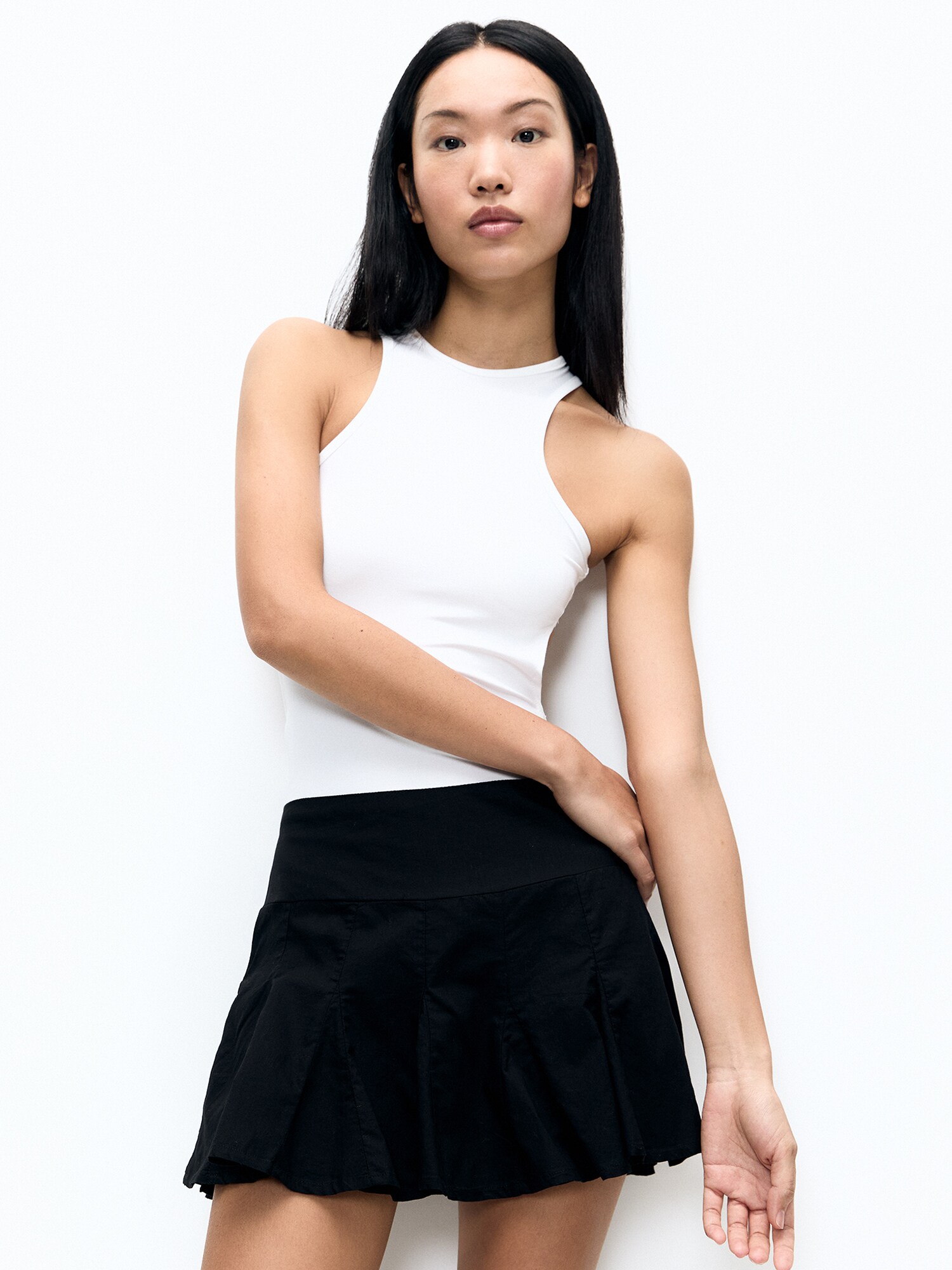Pull&Bear Rövid body  fehér termék 2. képe