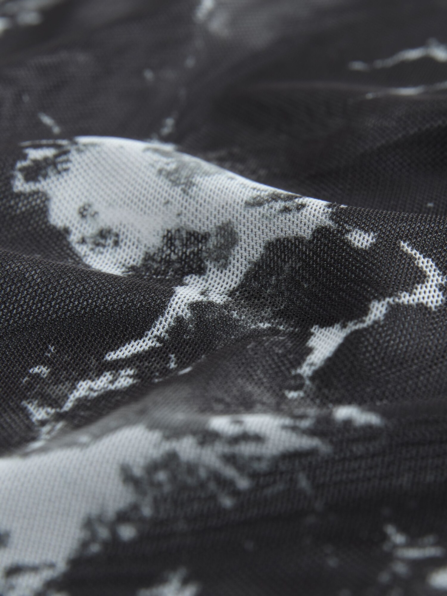 Thumbnail - Next Shirt