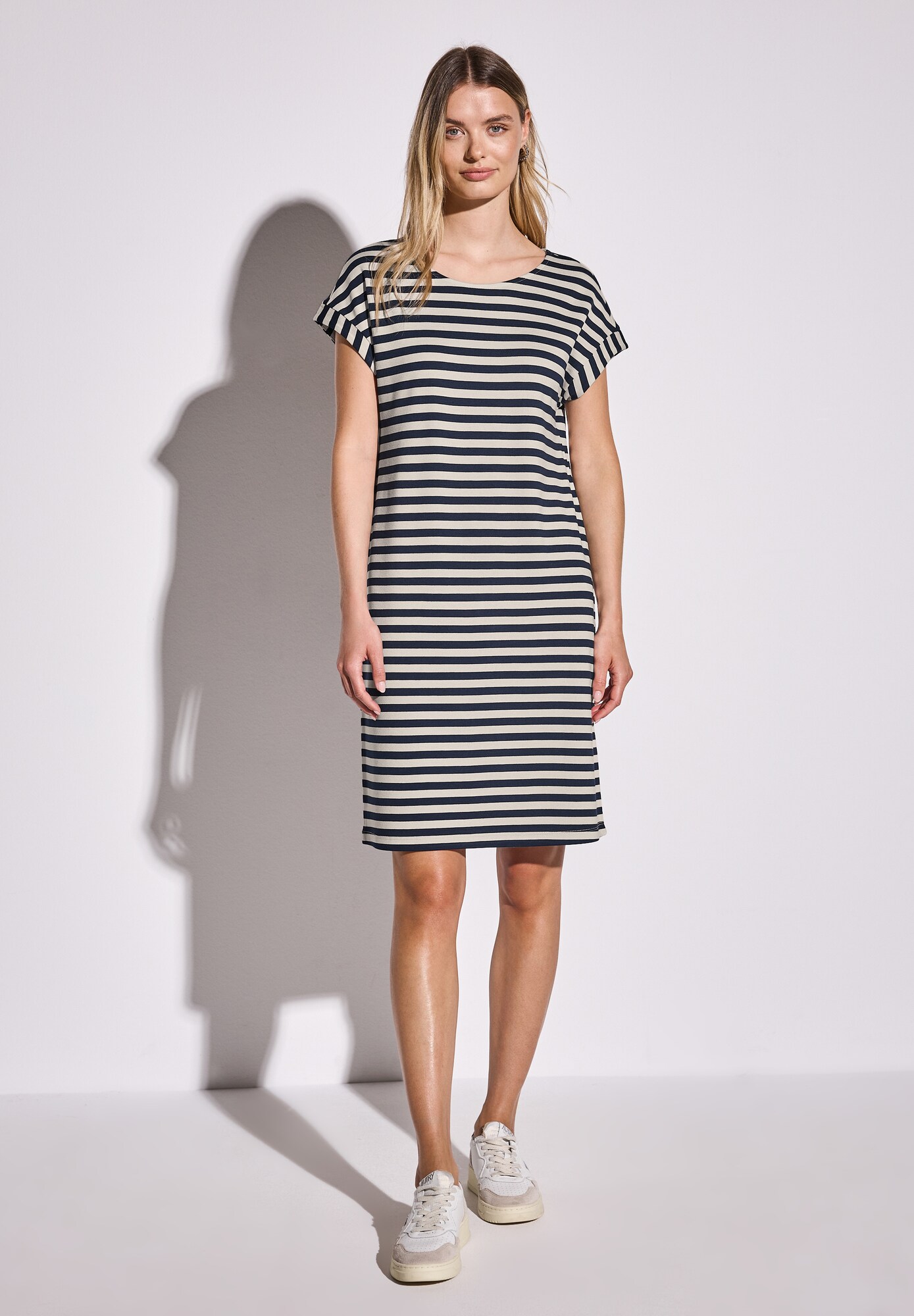 Thumbnail - Kleid