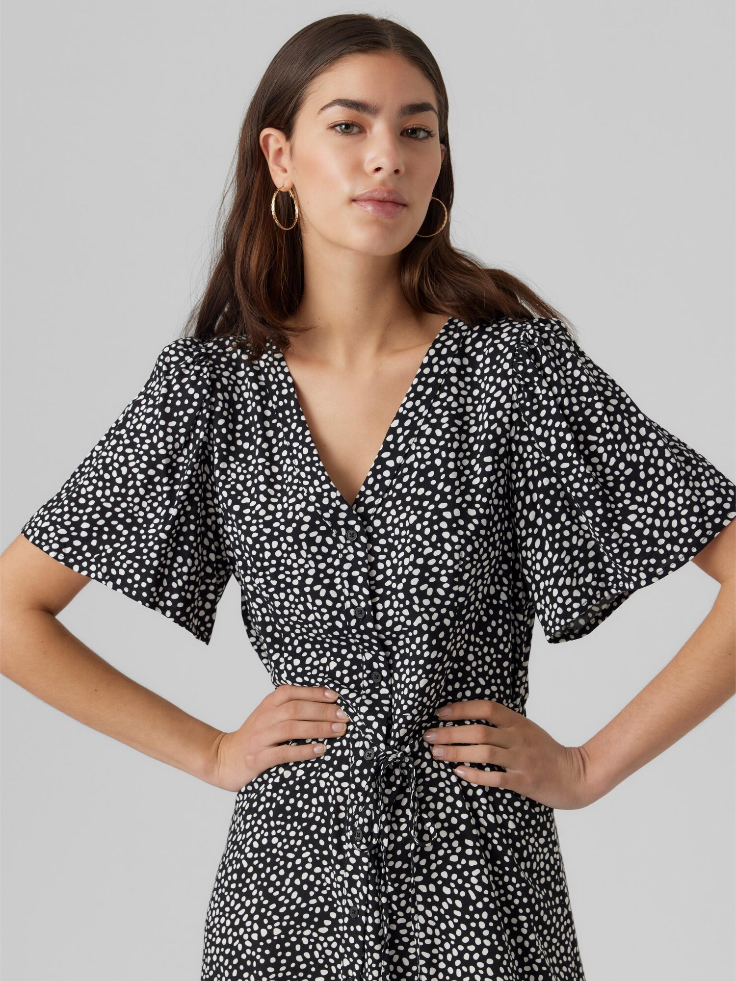 VERO MODA Košeľové šaty 'VMAlba' čierna / biela (obrázok 6)