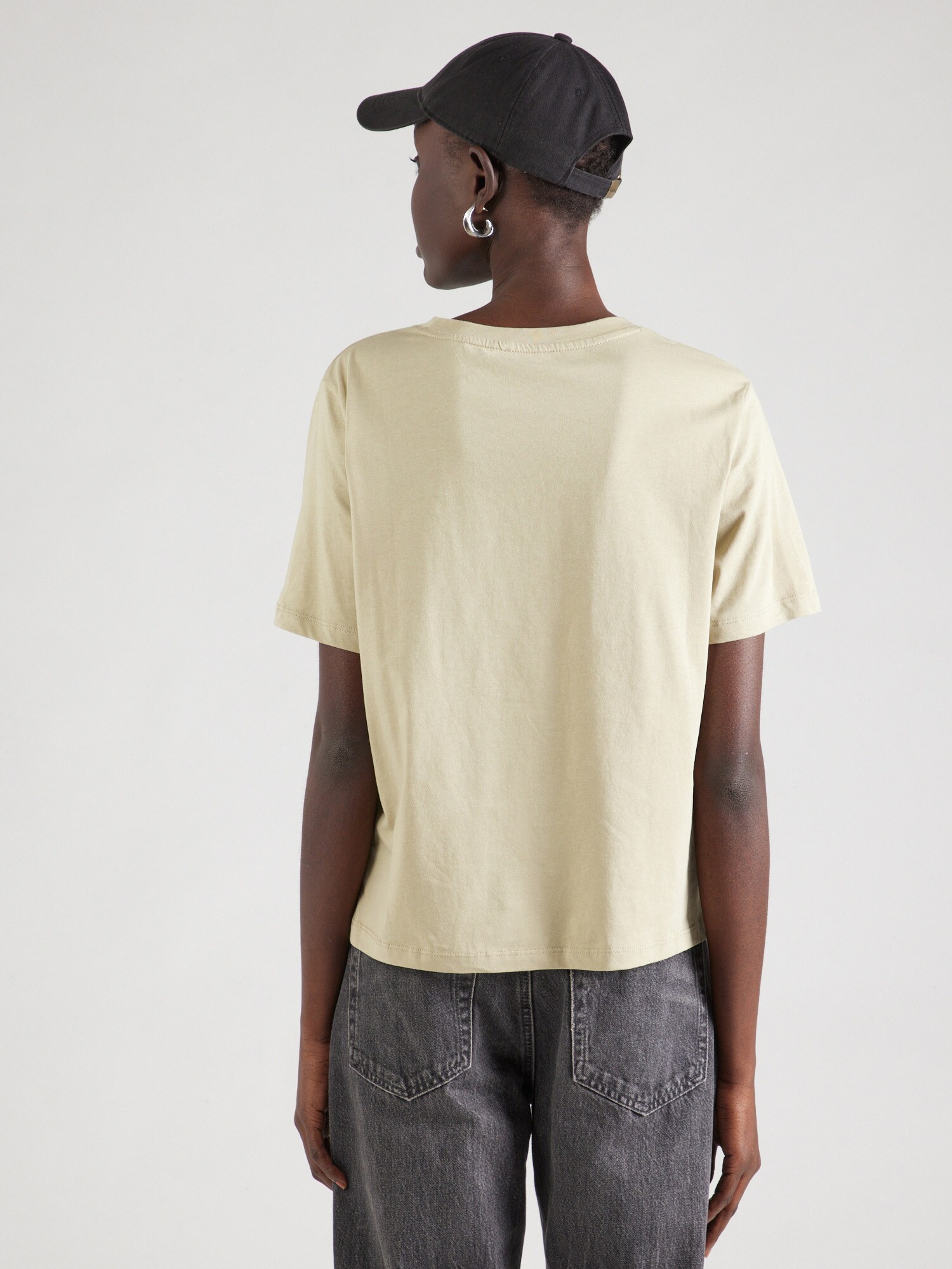 Thumbnail - T-Shirt