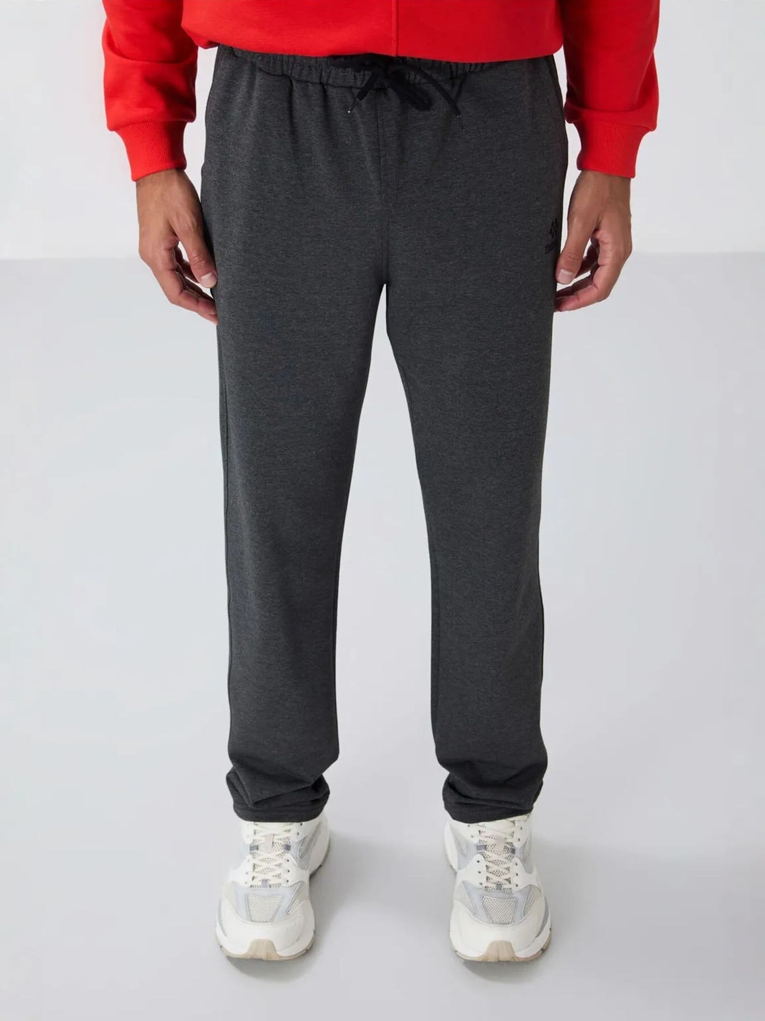 Tommy Life Sportske hlače 'Jogginghose' antracit siva
