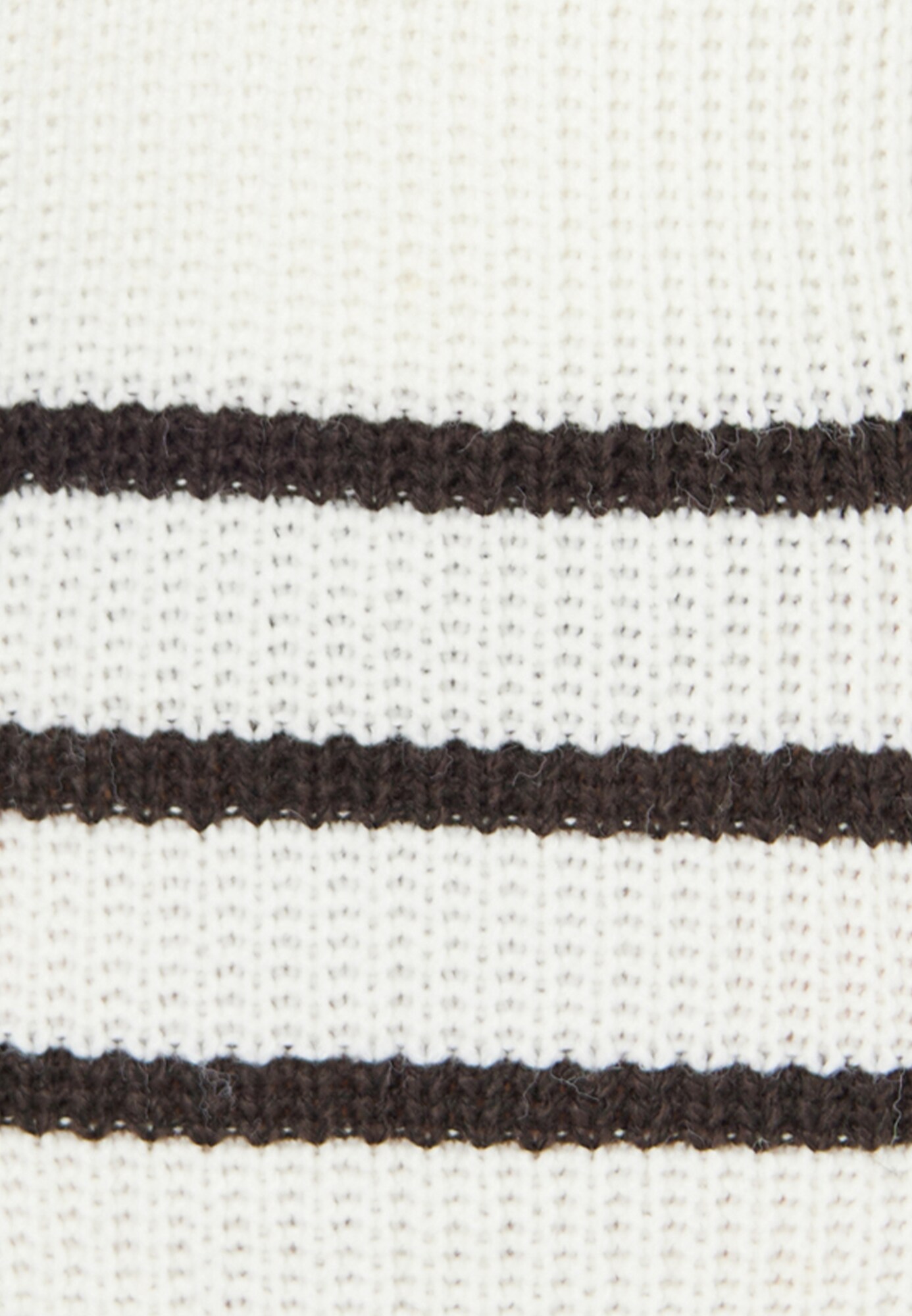 Thumbnail - usha BLUE LABEL Pullover Fenia