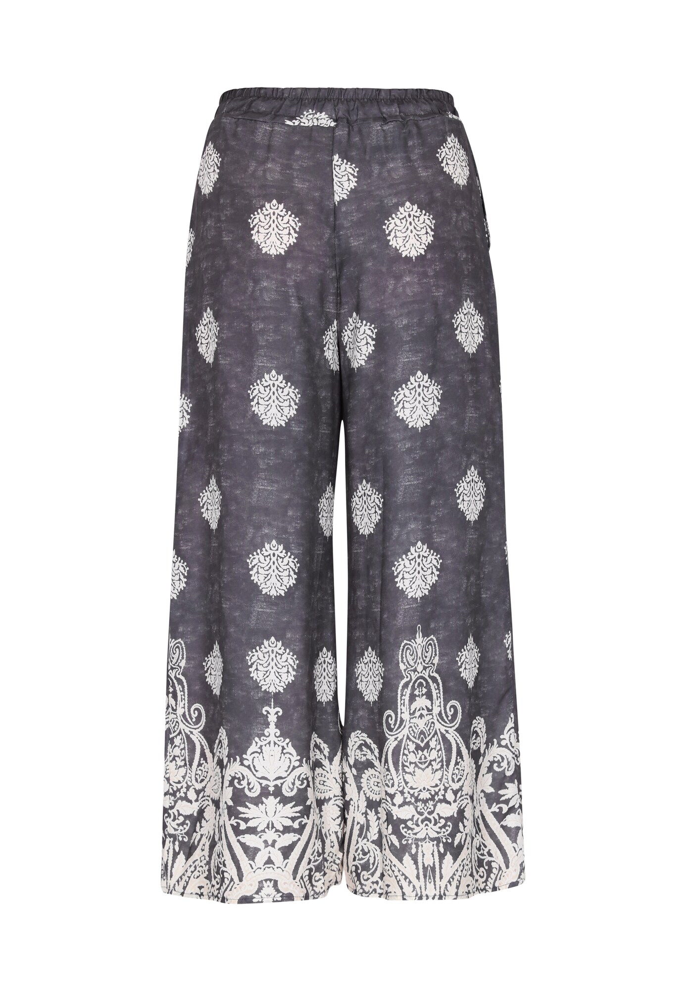 Thumbnail - Gaya Hose Fashion Look