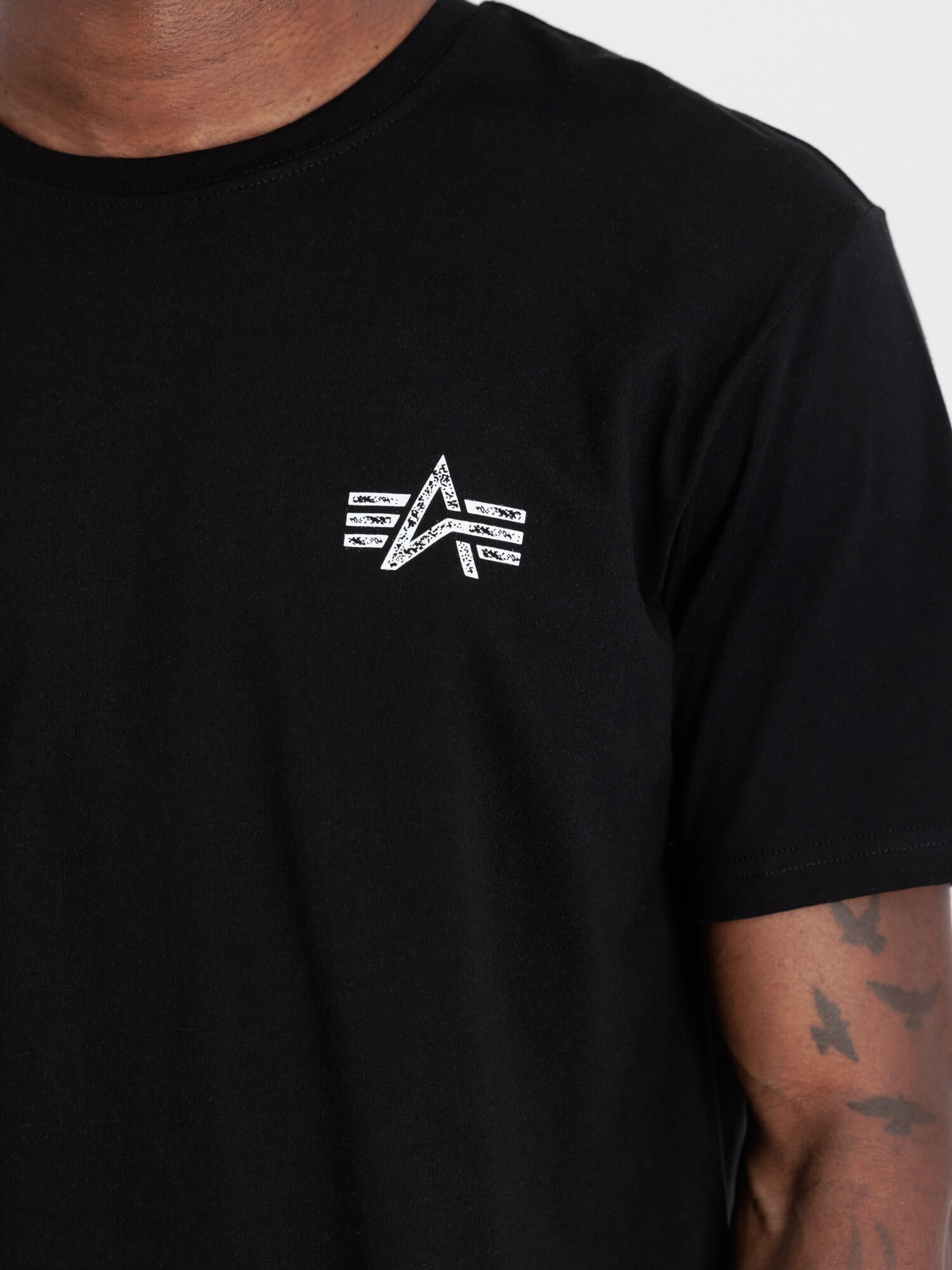 ALPHA INDUSTRIES Tričko červená / čierna / biela (obrázok 6)