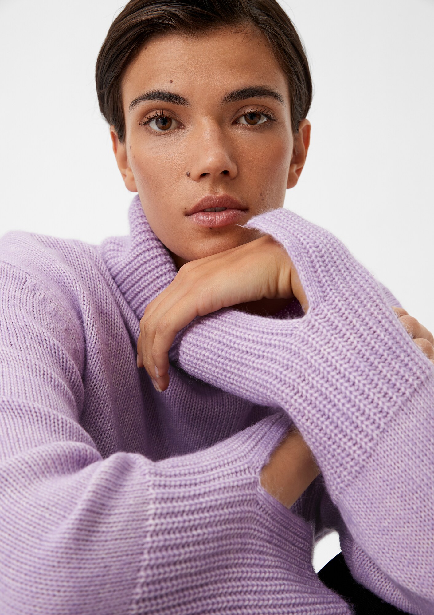 Thumbnail - Pullover
