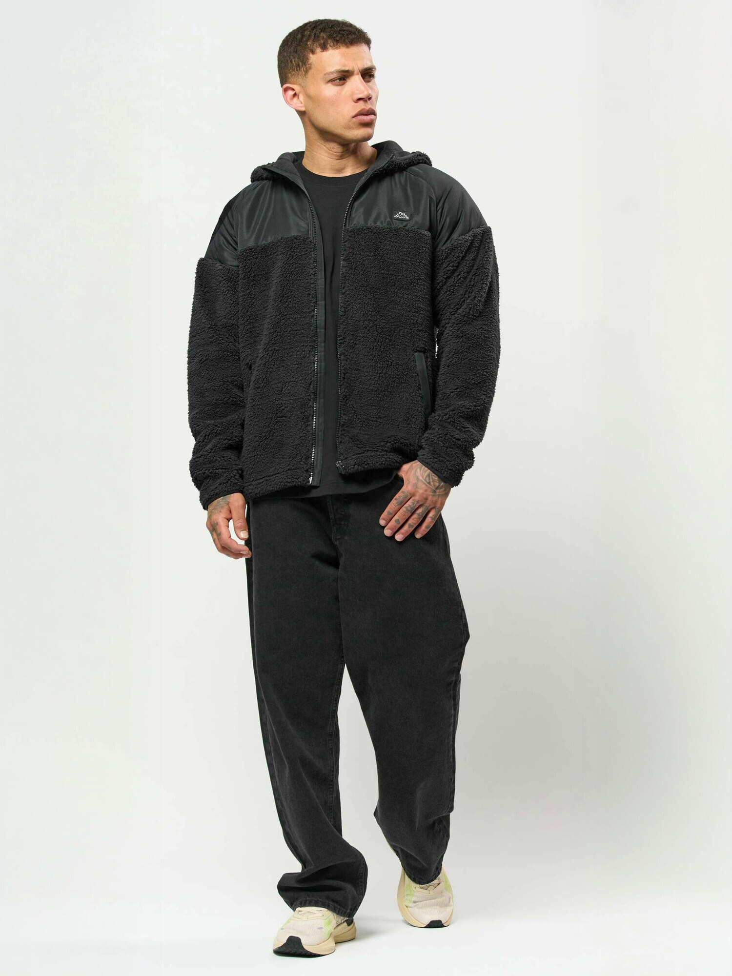 KAPPA Chaqueta de entretiempo 'LOGO ILUI FLEECE'  negro – imagen 4