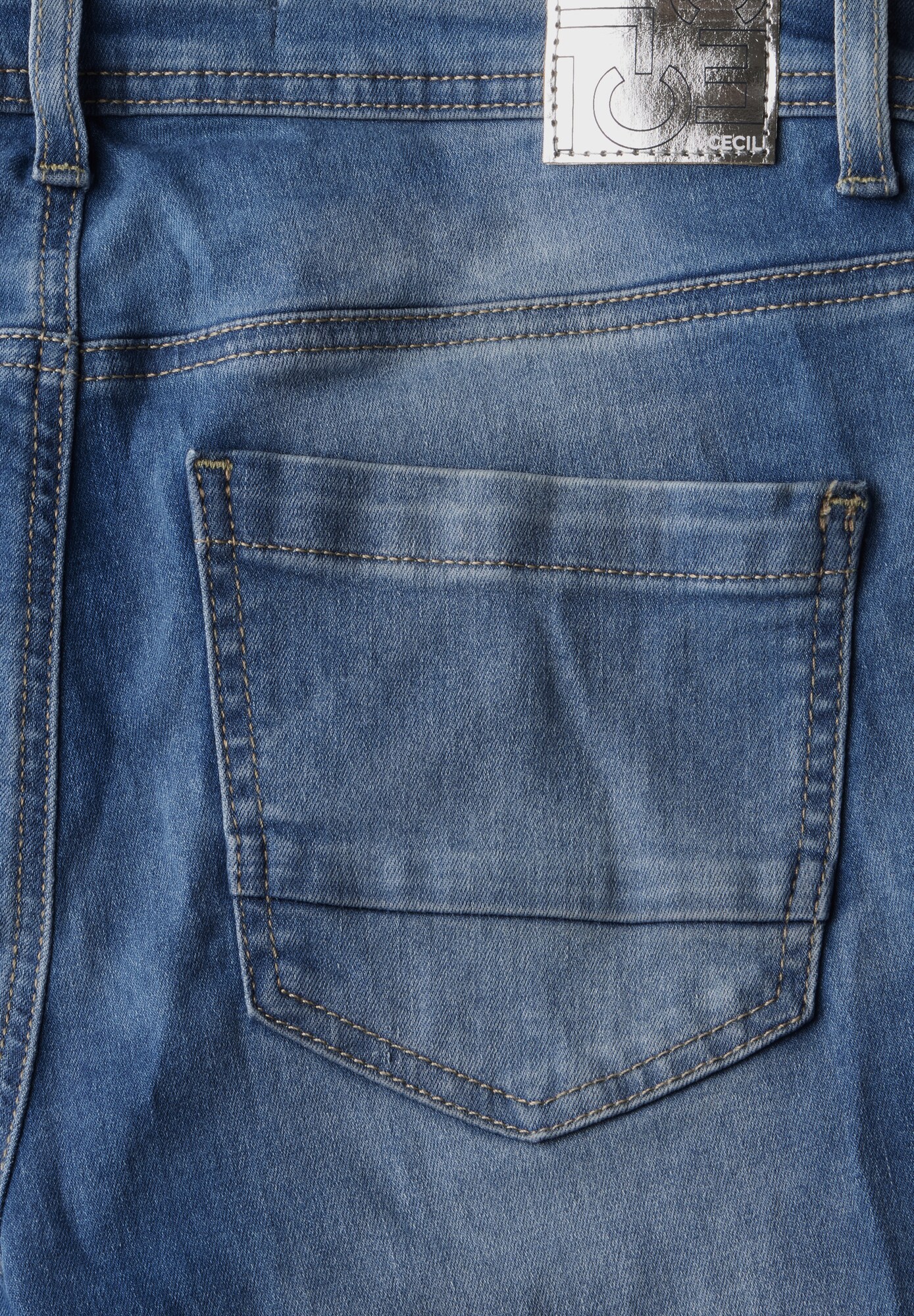 Thumbnail - Jeans