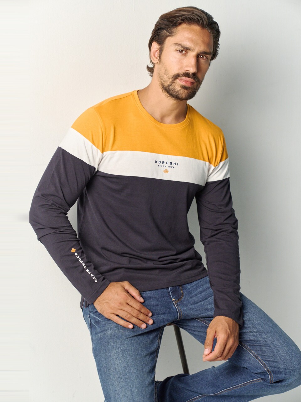T-shirt gul / svart