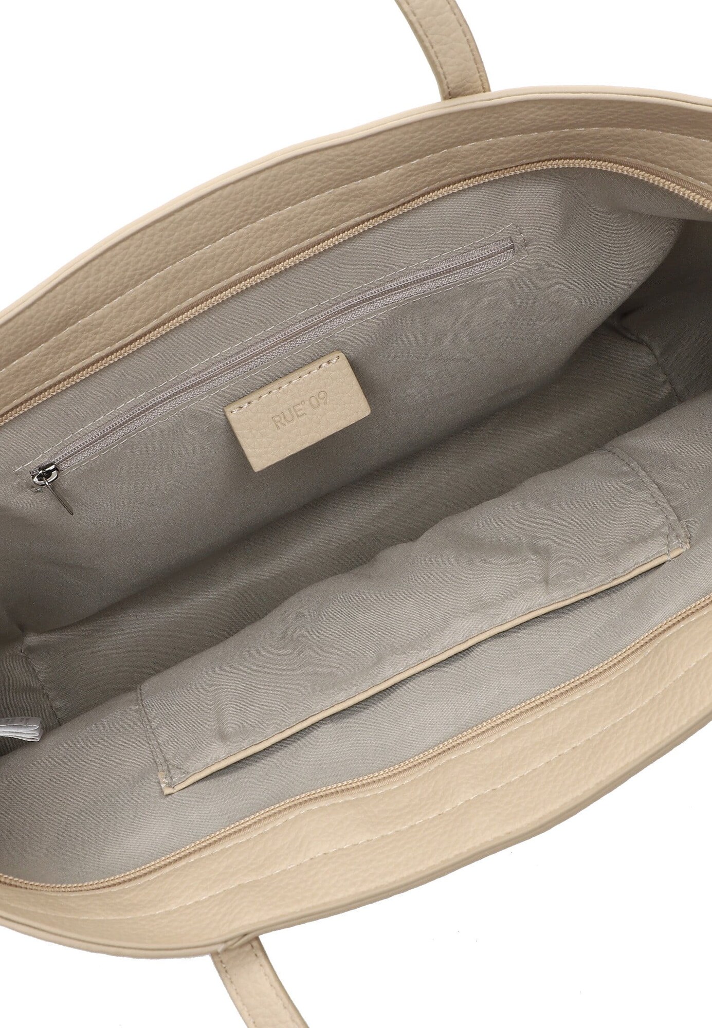 Thumbnail - Emily & Noah Shopper Metz RUE 09