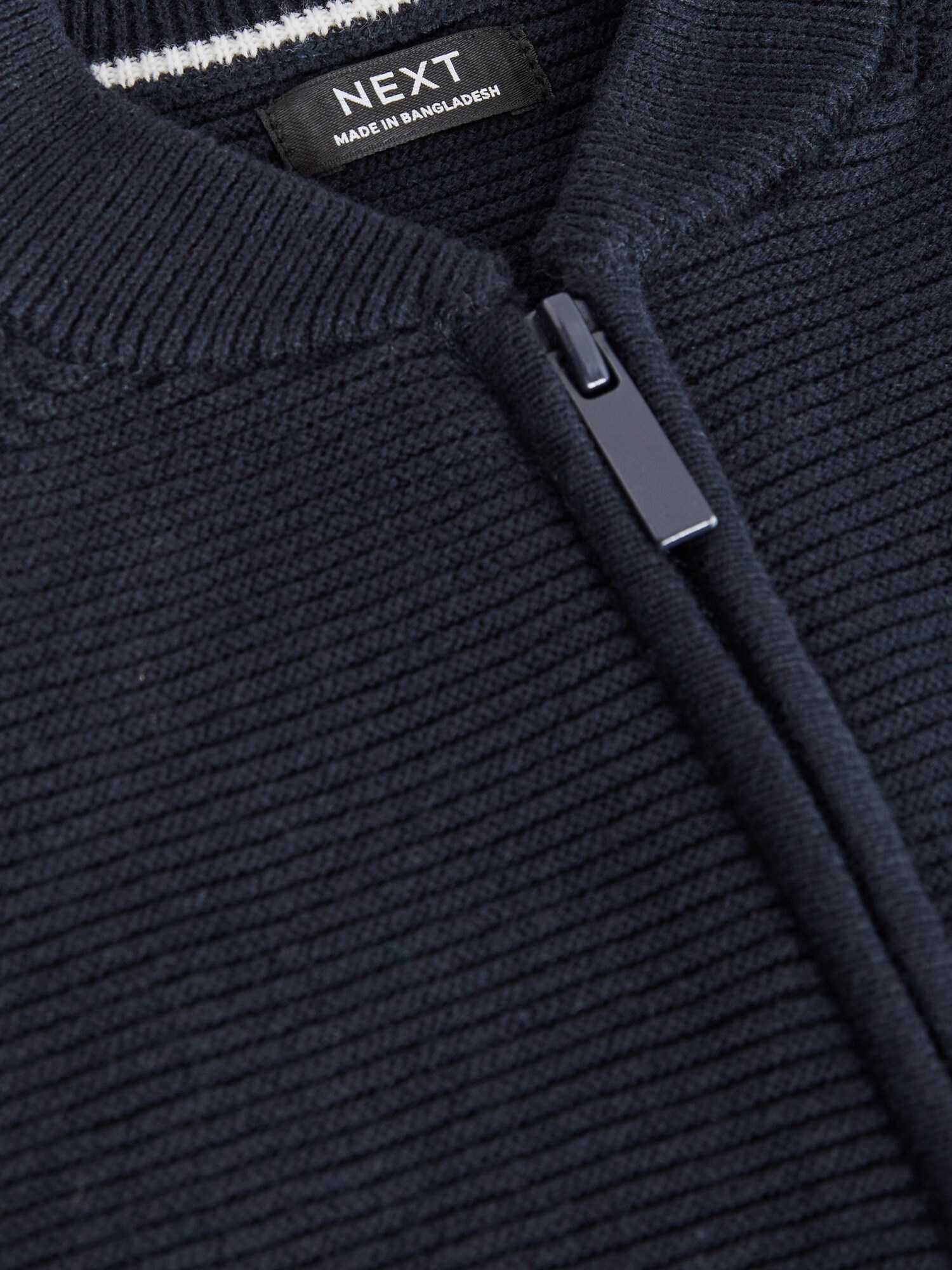 Thumbnail - Next Strickjacke