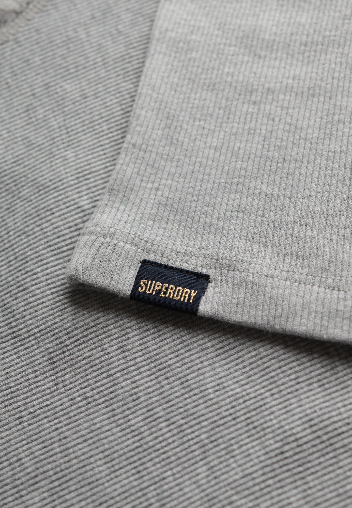 Thumbnail - Superdry Top
