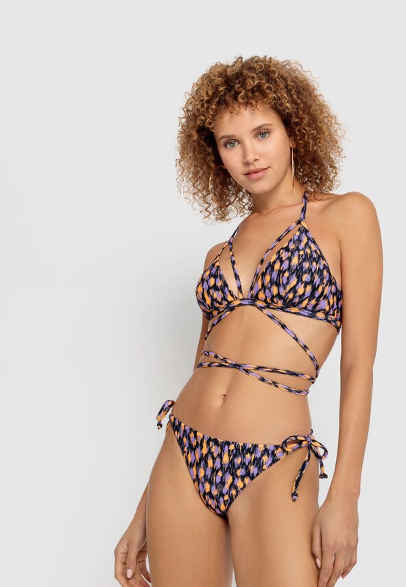 LSCN by LASCANA, Bikini nadrágok 'Lavista', fekete, 4 kép a 5 közül