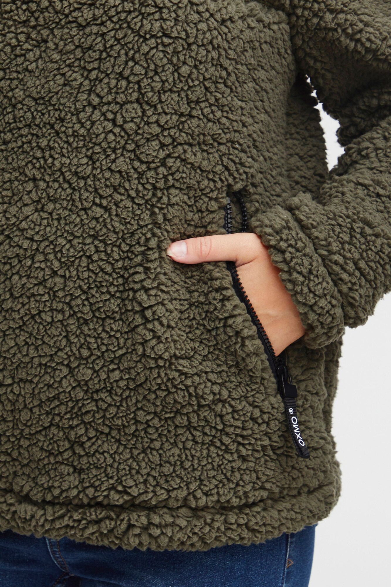 Thumbnail - Oxmo Pullover