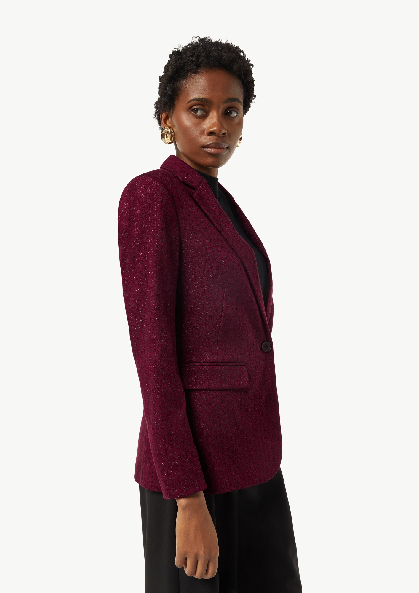 Thumbnail - Blazer