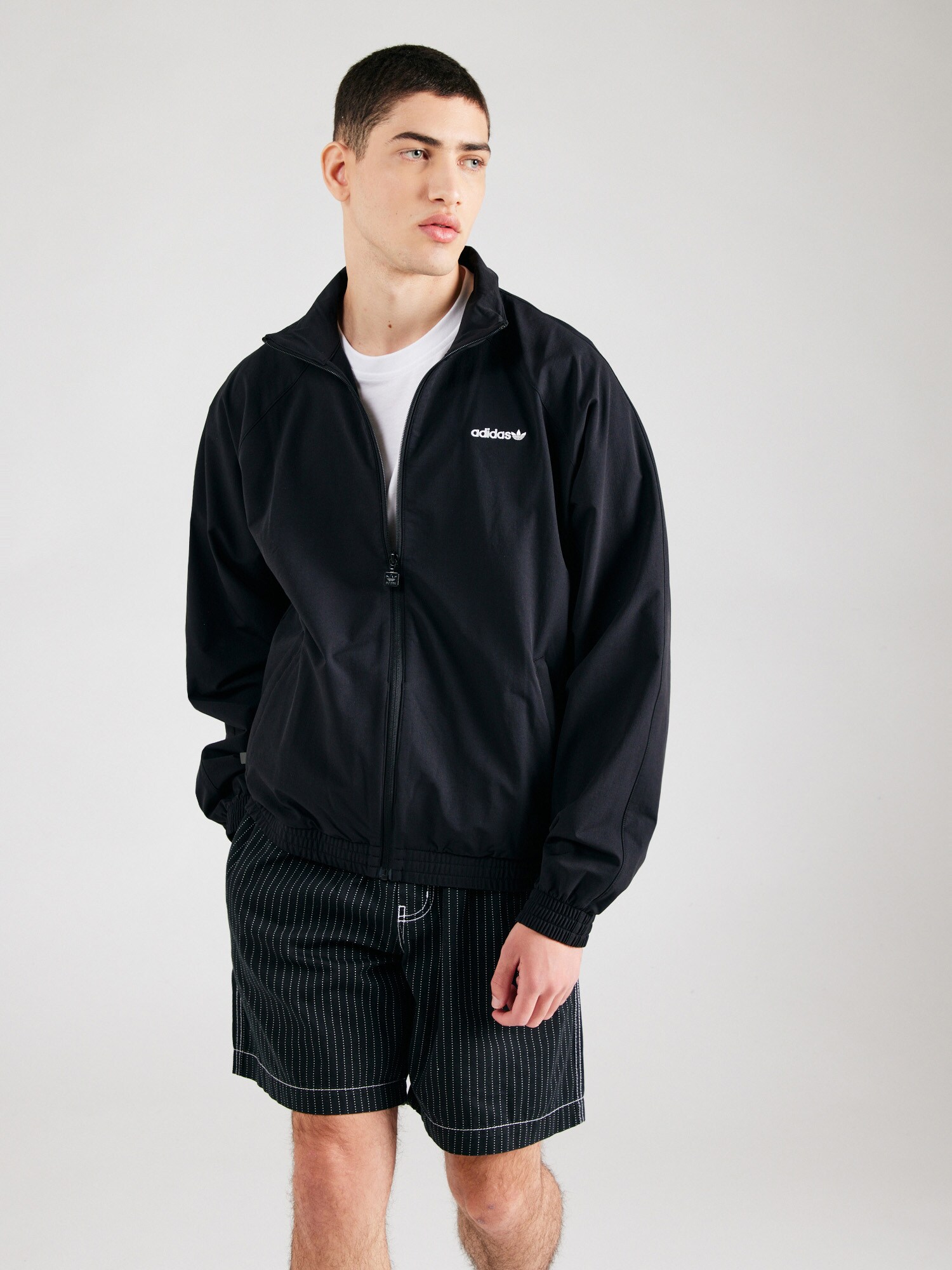 ADIDAS ORIGINALS Átmeneti dzseki  fekete termék 2. képe