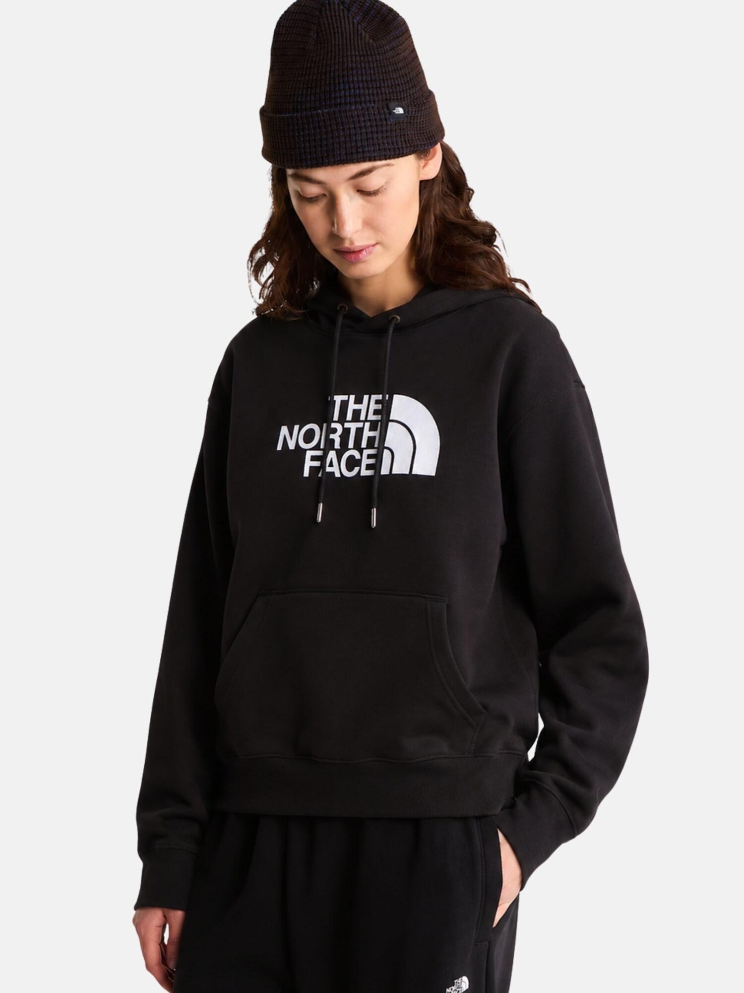 THE NORTH FACE Sudadera 'THE NORTH FACE W ESS DP REG HOODIE Maglieria'  negro – imagen 4