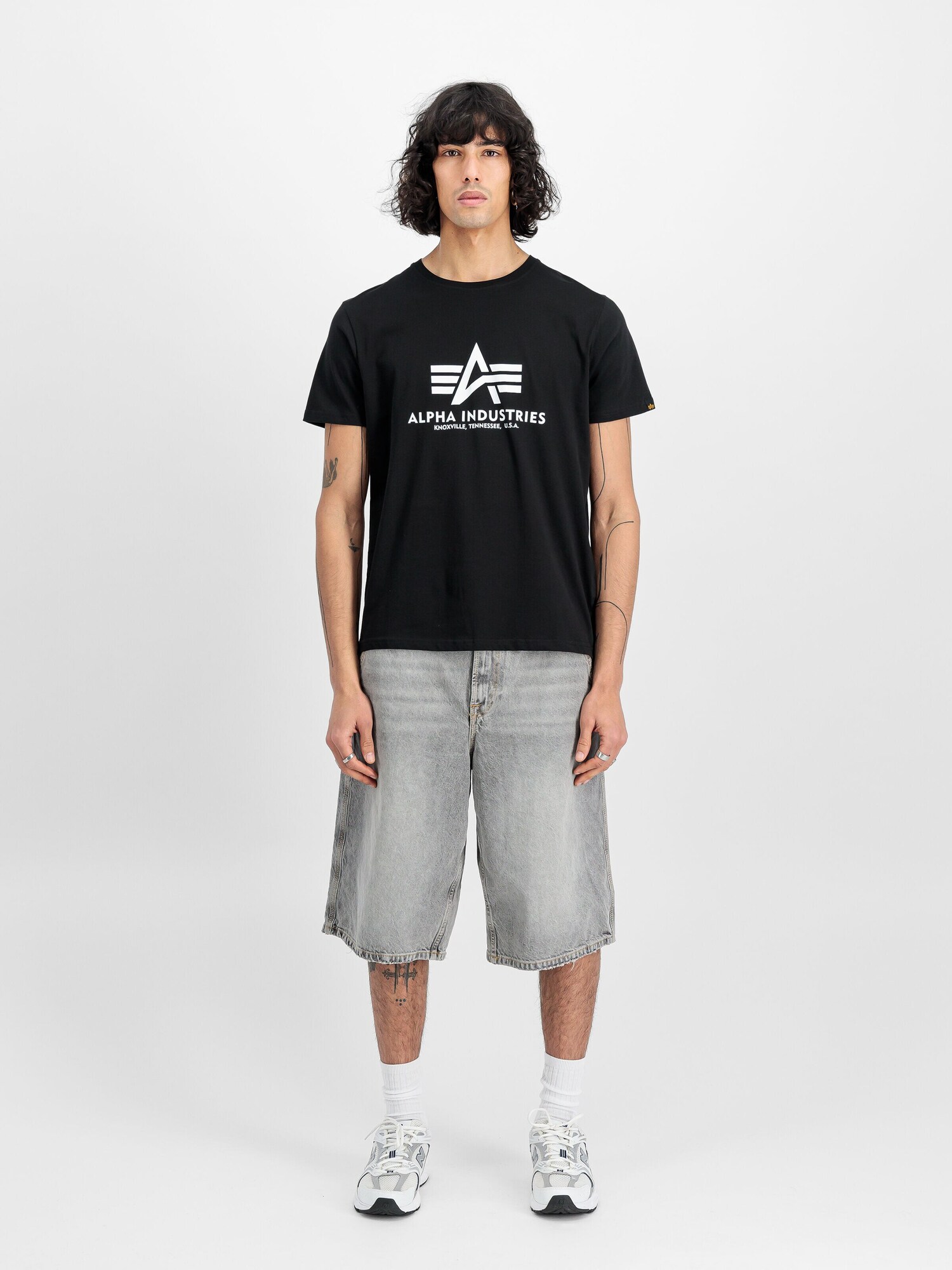 ALPHA INDUSTRIES Camiseta negro / blanco – imagen 30